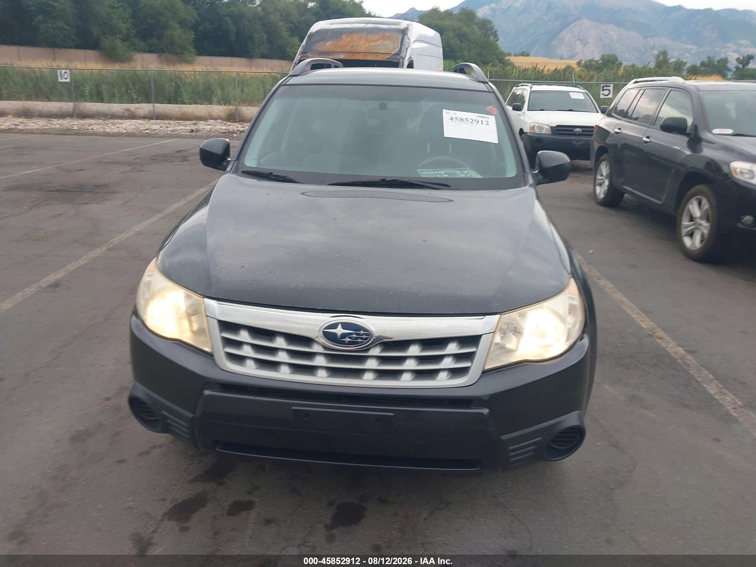 2011 Subaru Forester 2.5x Black vin: JF2SHABC8BG702058