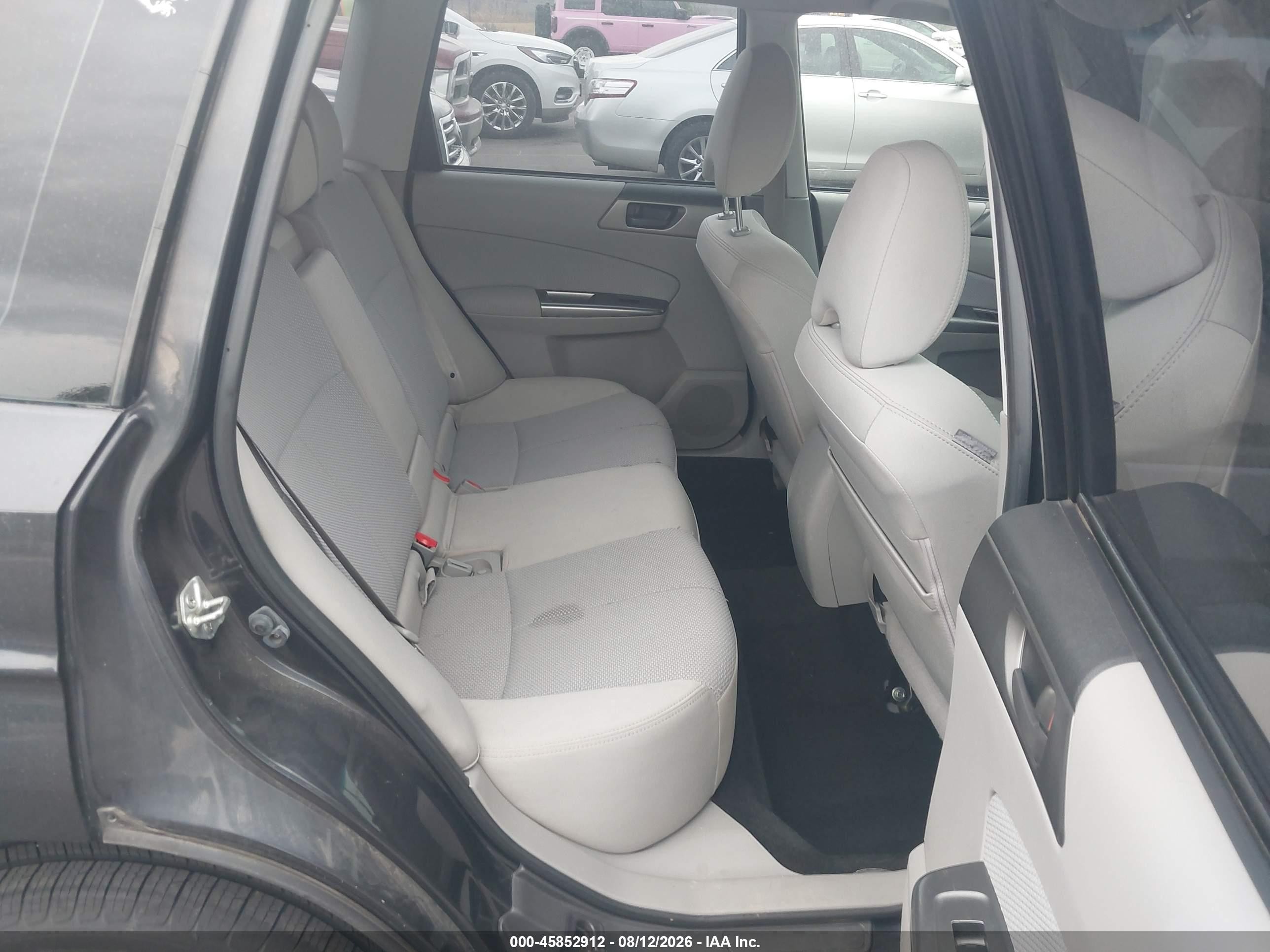 2011 Subaru Forester 2.5x Black vin: JF2SHABC8BG702058