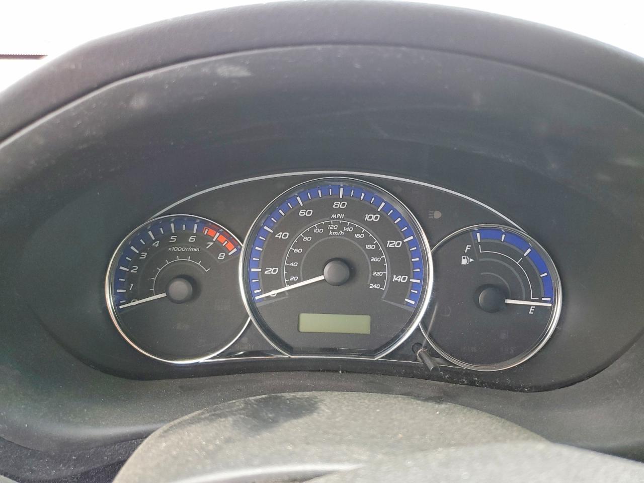 2011 Subaru Forester 2.5x Silver vin: JF2SHABC8BG783613