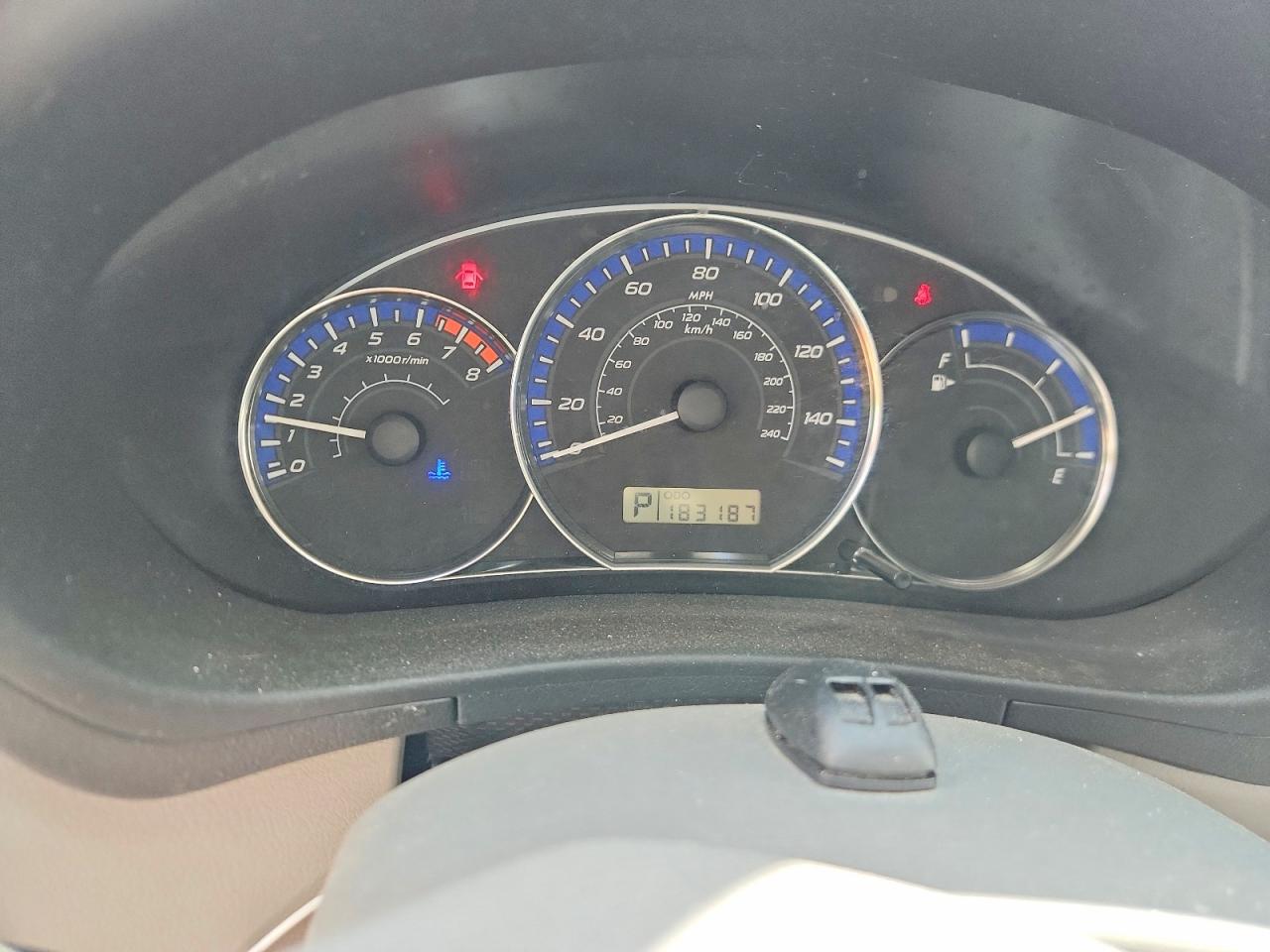 2011 Subaru Forester 2.5x Silver vin: JF2SHABC8BH718397