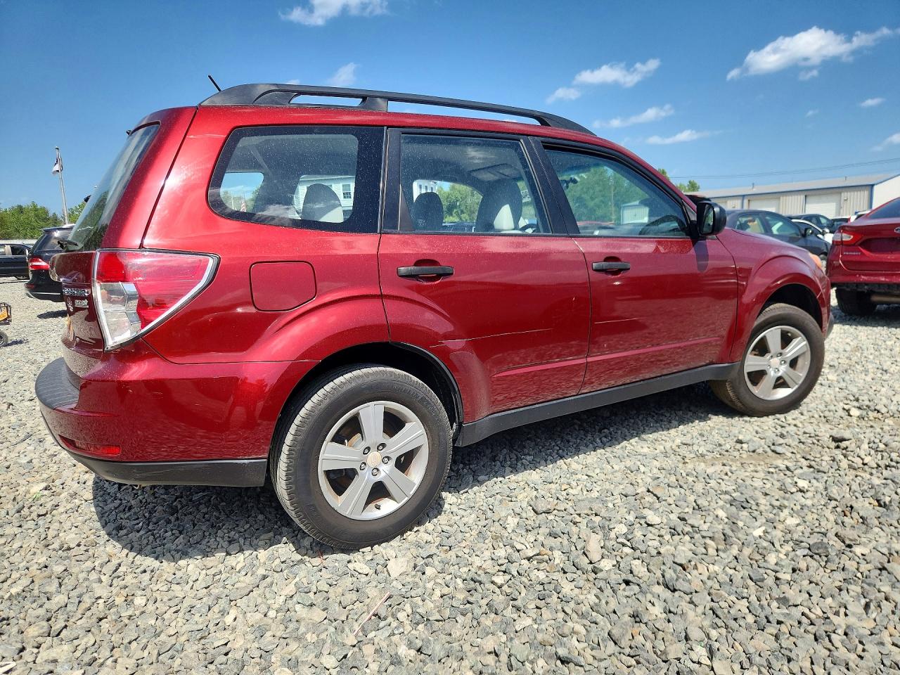 2012 Subaru Forester Burgundy vin: JF2SHABC8CH406095