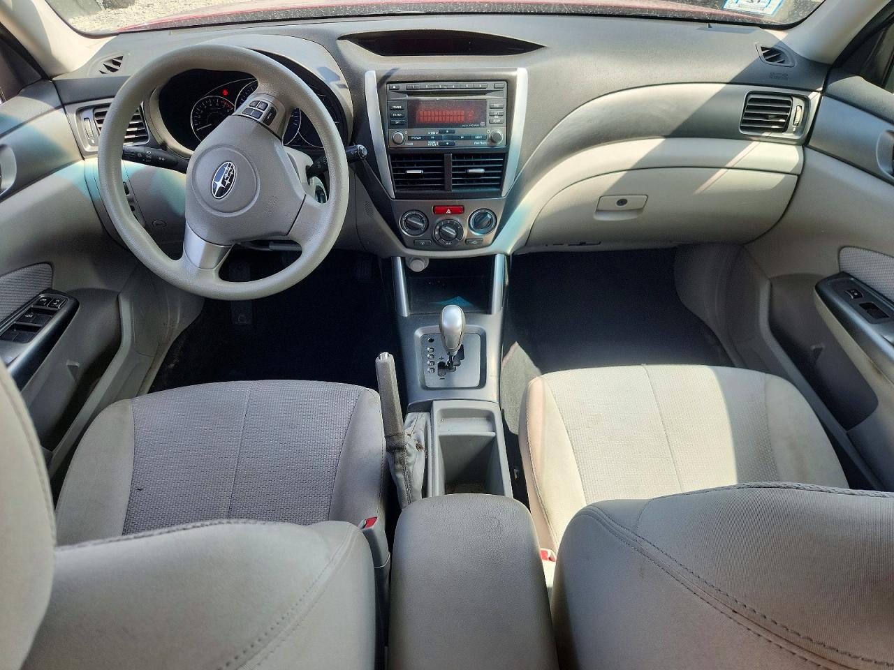 2012 Subaru Forester Burgundy vin: JF2SHABC8CH406095