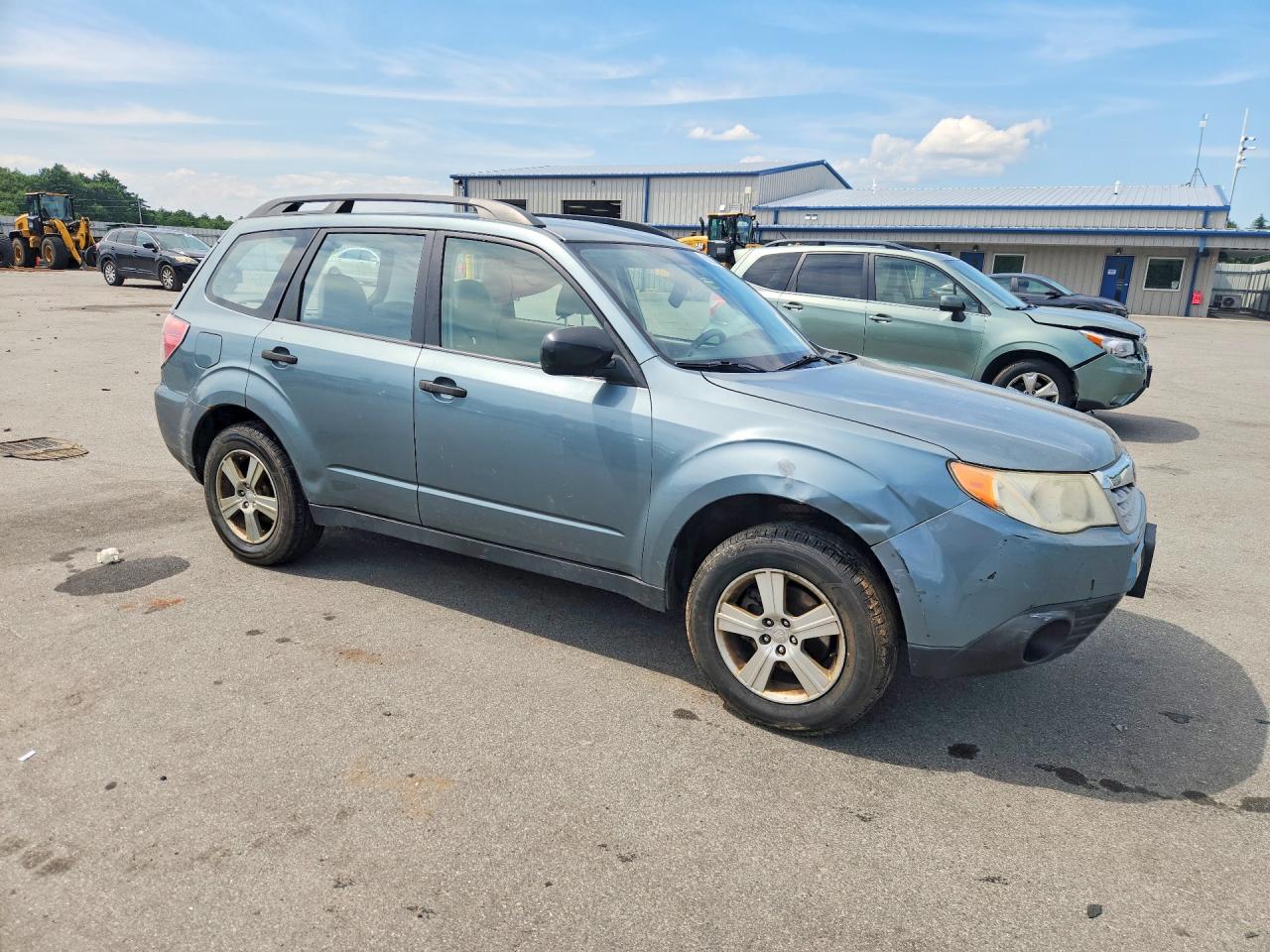 2012 Subaru Forester 2.5x Turquoise vin: JF2SHABC8CH458715