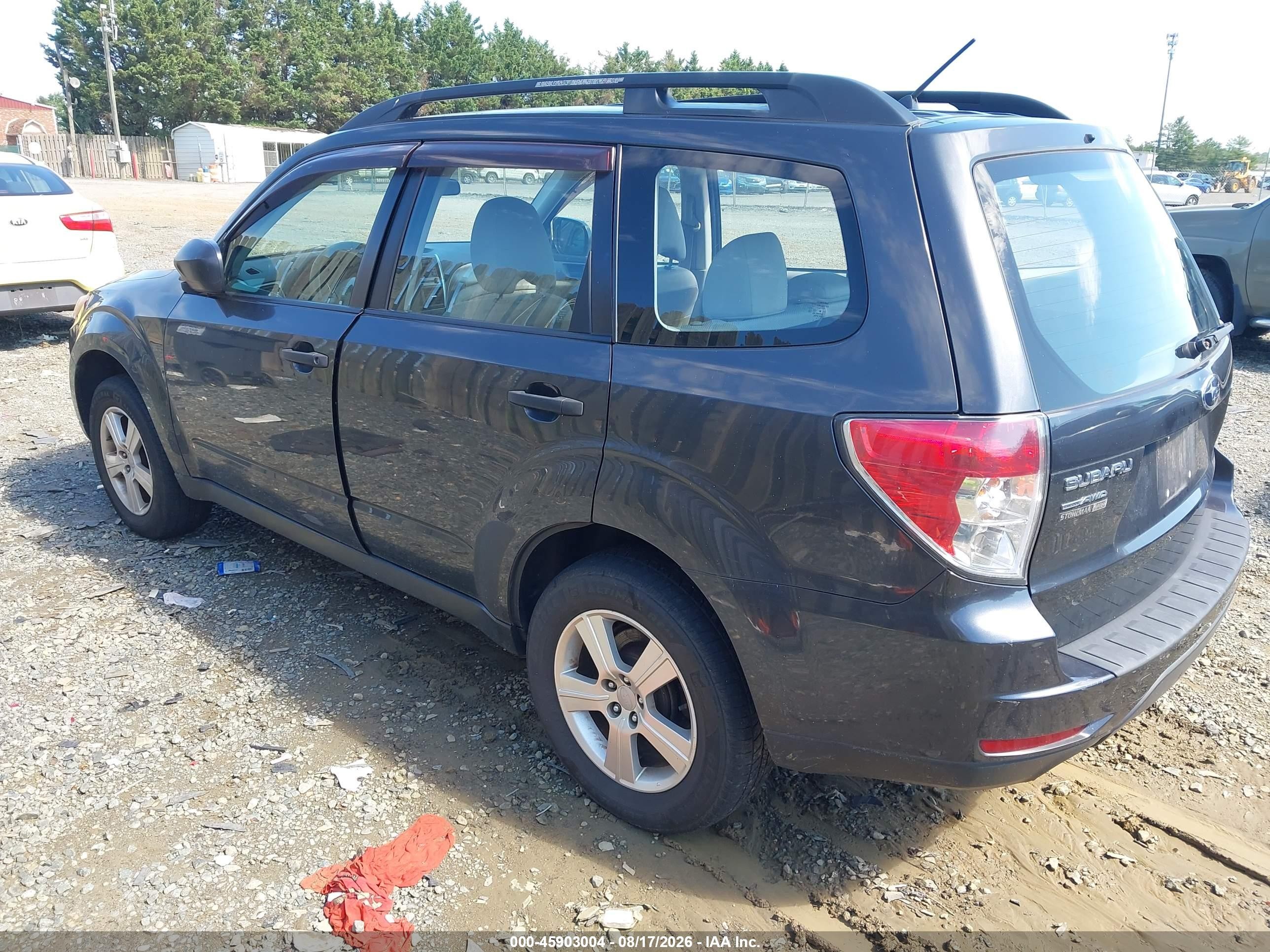 2012 Subaru Forester 2.5x Black vin: JF2SHABC8CH468614
