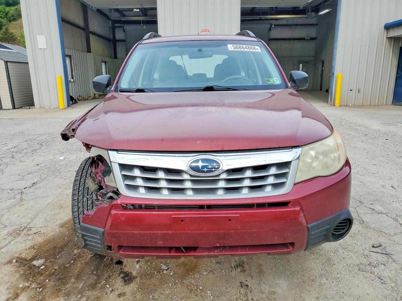 2013 Subaru Forester 2.5x Maroon vin: JF2SHABC8DH424419