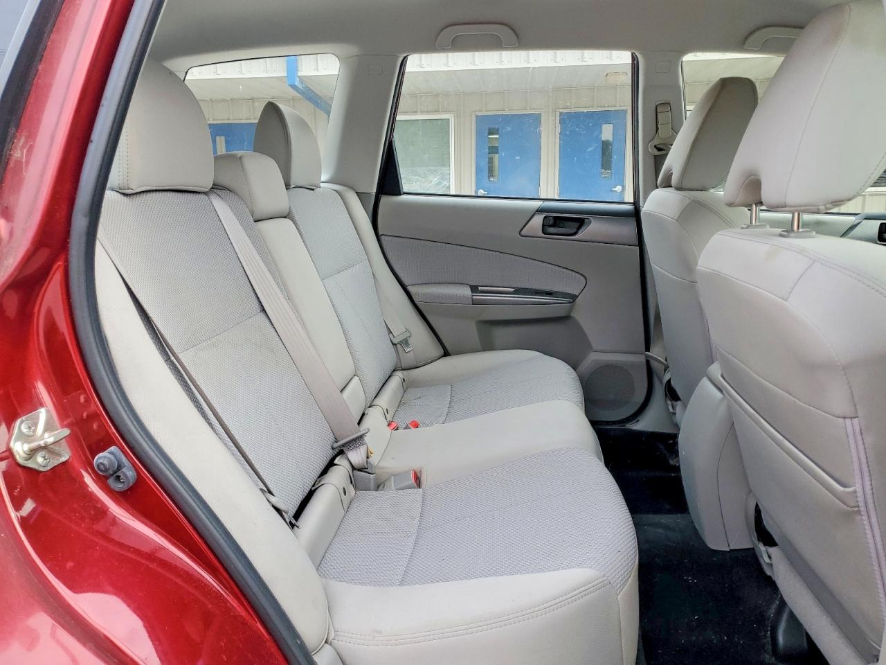 2013 Subaru Forester 2.5x Maroon vin: JF2SHABC8DH424419