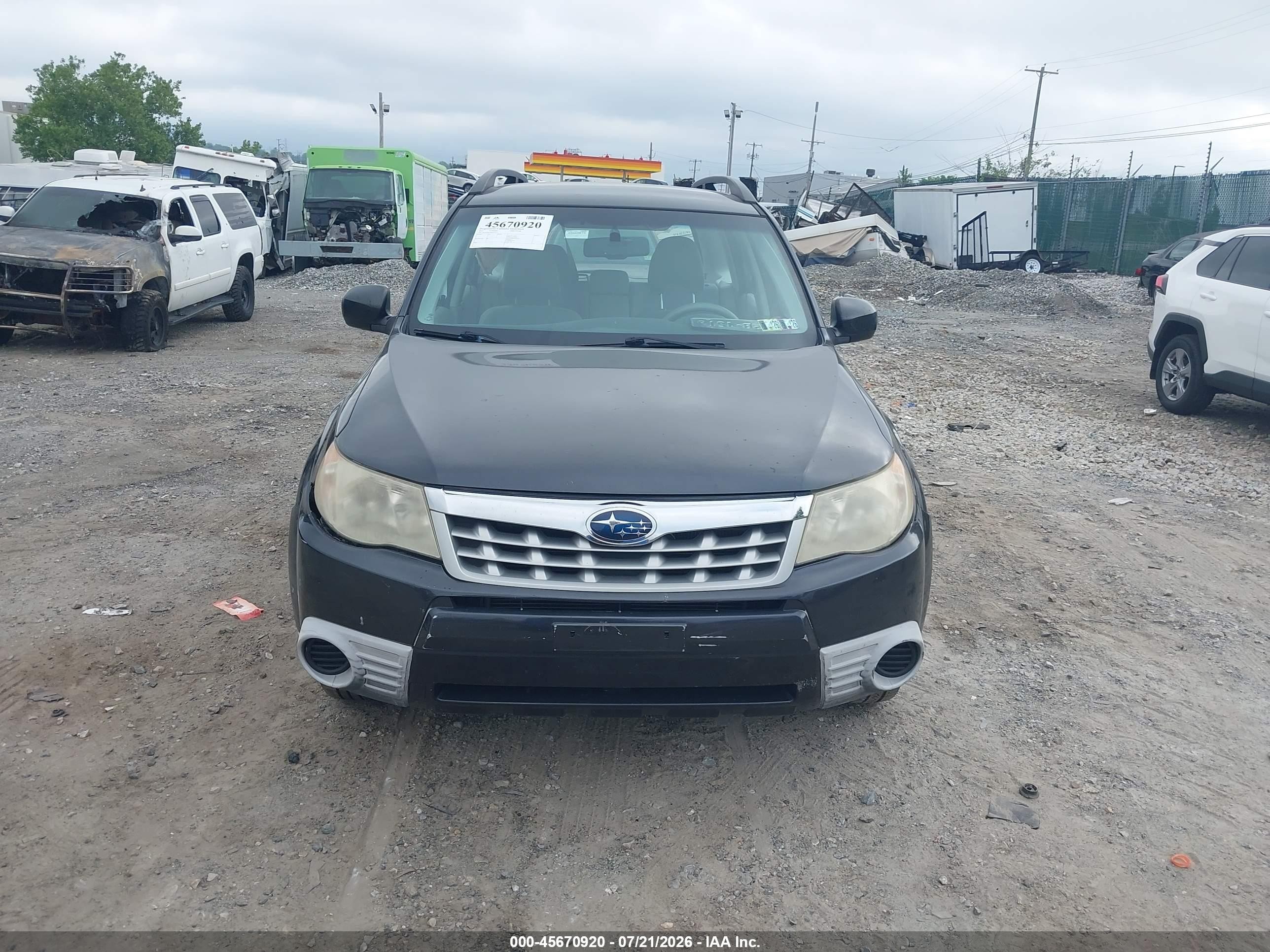 2011 Subaru Forester 2.5x Dark Blue vin: JF2SHABC9BH711331