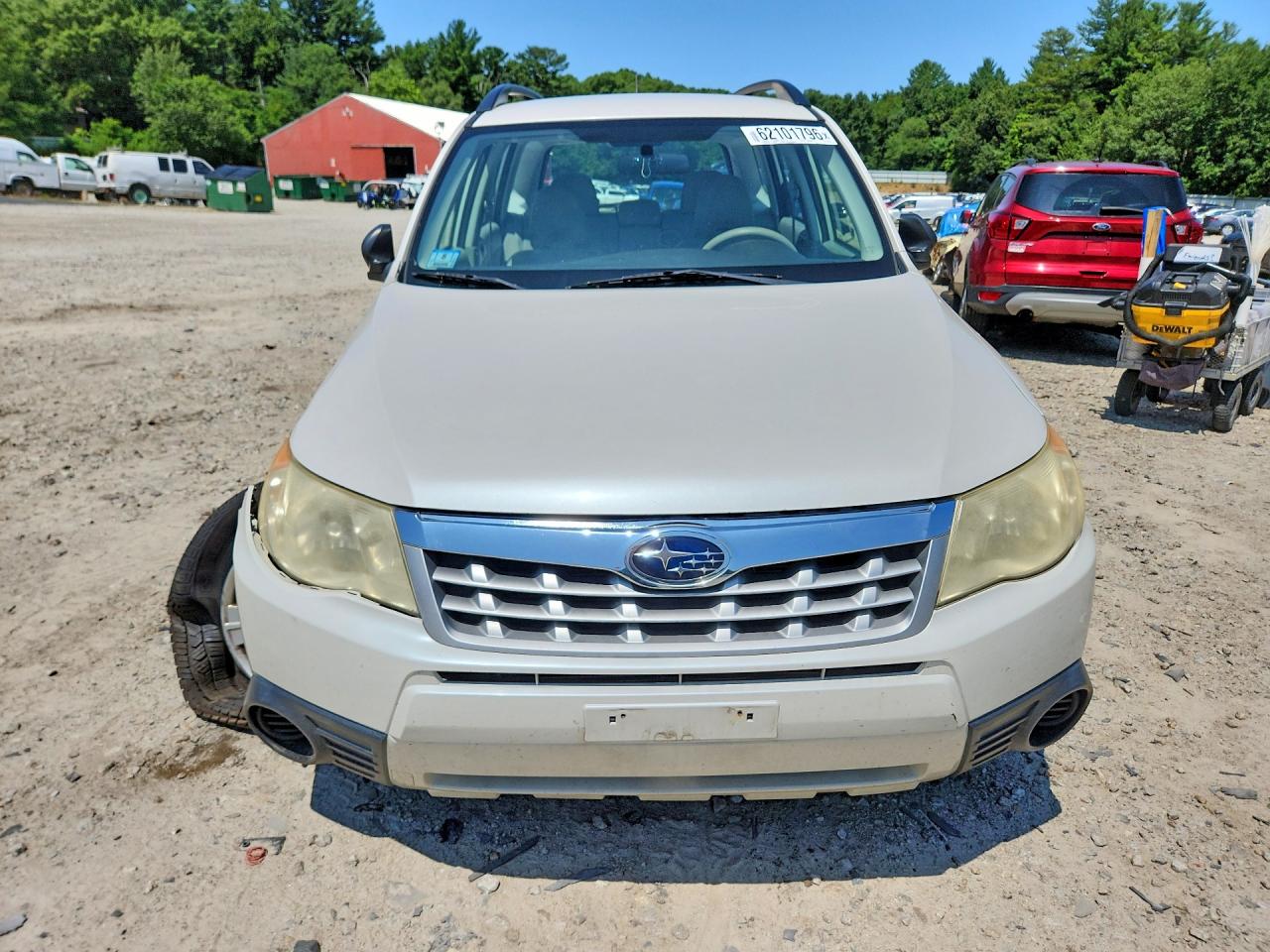 2011 Subaru Forester 2.5x White vin: JF2SHABC9BH723463