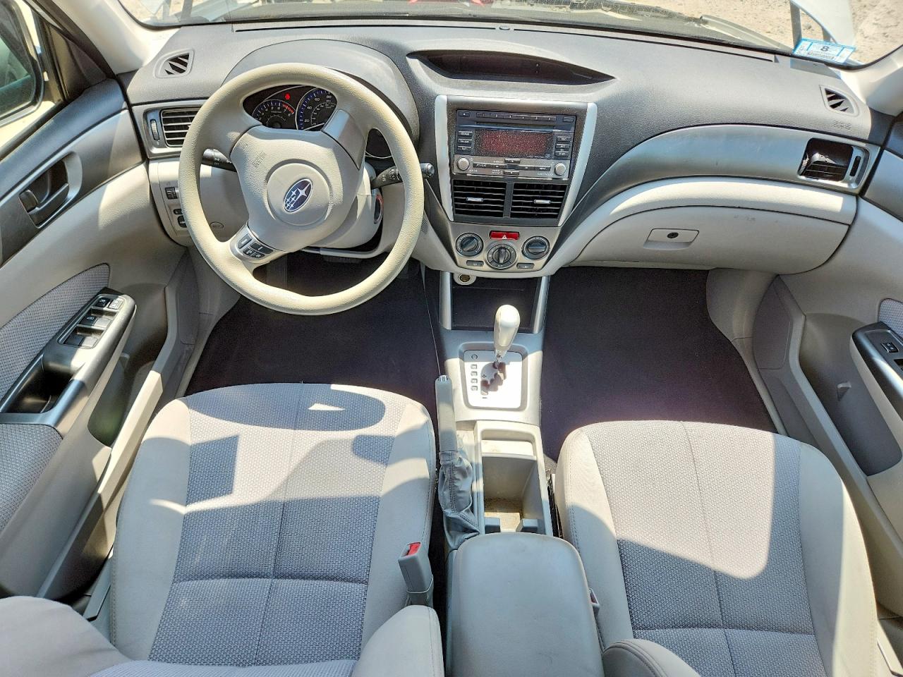 2011 Subaru Forester 2.5x White vin: JF2SHABC9BH723463