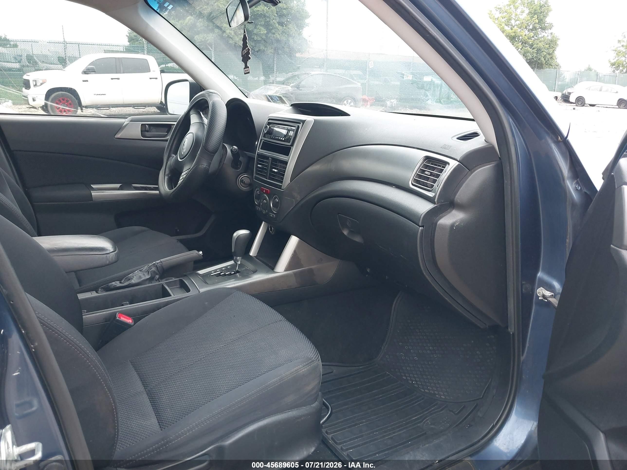 2011 Subaru Forester 2.5x Blue vin: JF2SHABC9BH776146