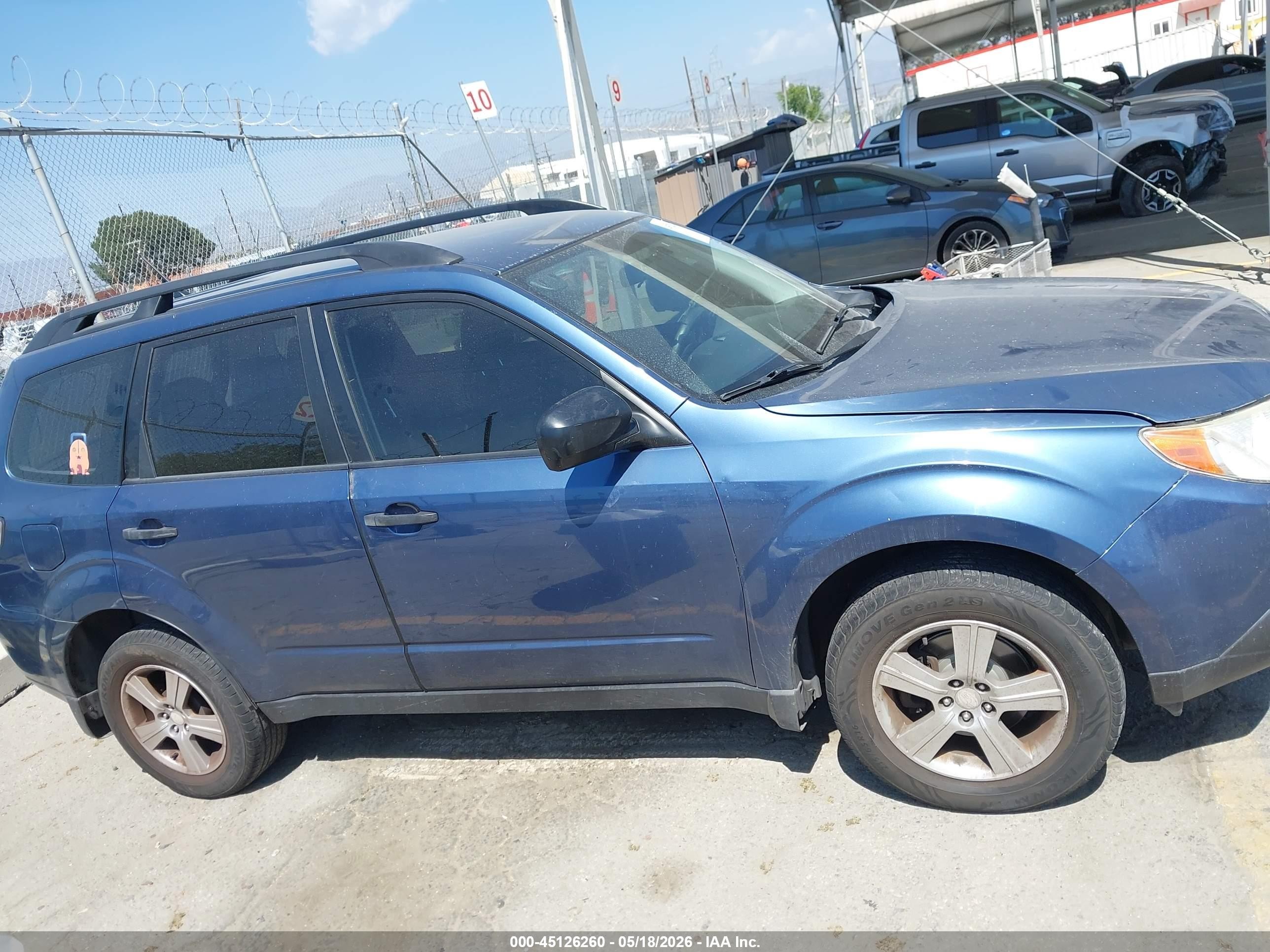 2012 Subaru Forester 2.5x Blue vin: JF2SHABC9CH423973