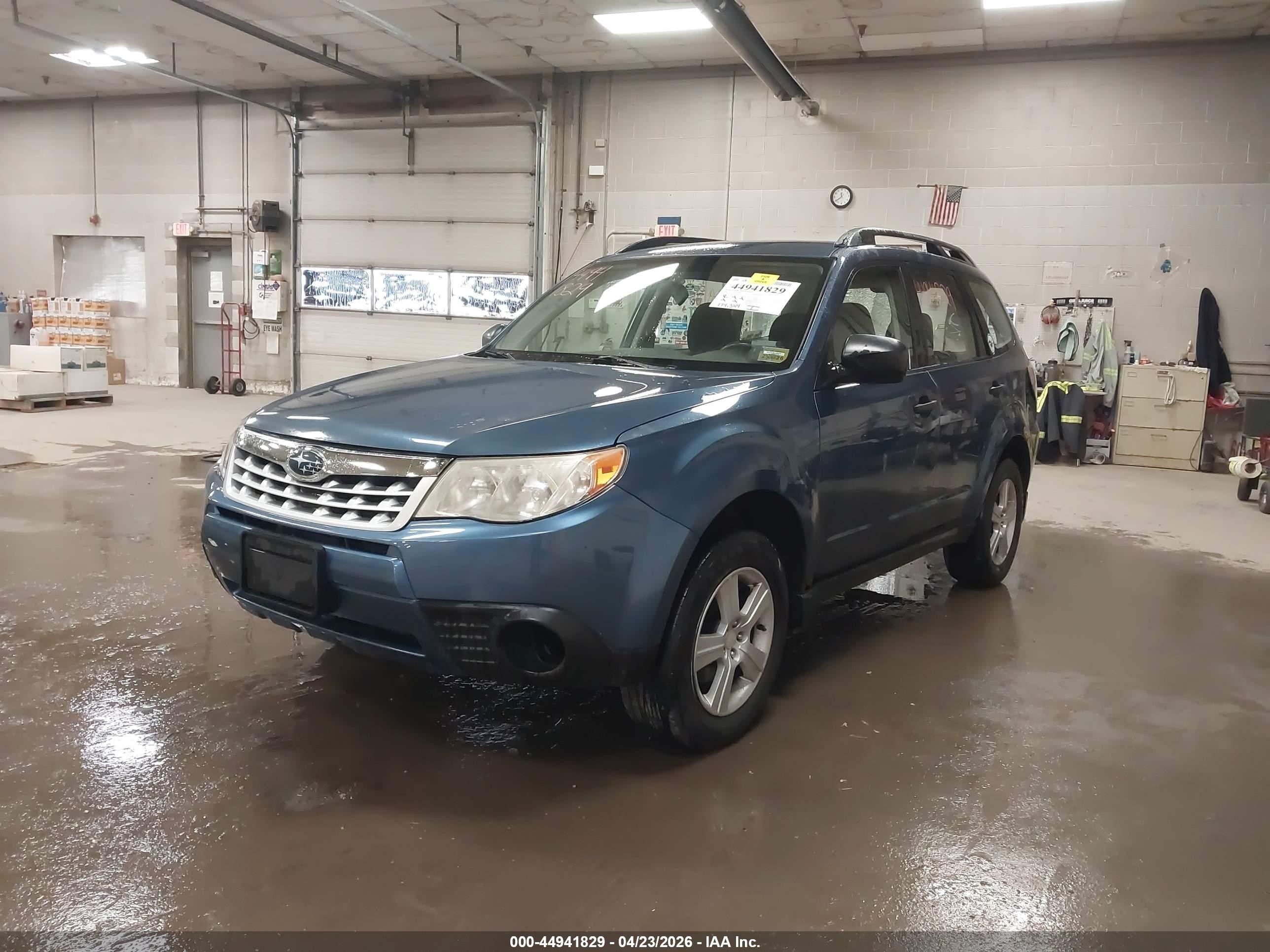 2012 Subaru Forester 2.5x Blue vin: JF2SHABC9CH430129