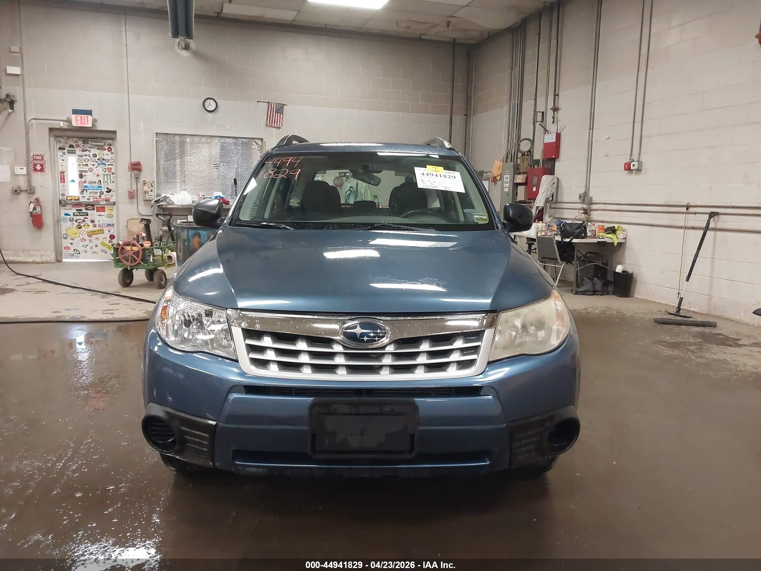2012 Subaru Forester 2.5x Blue vin: JF2SHABC9CH430129