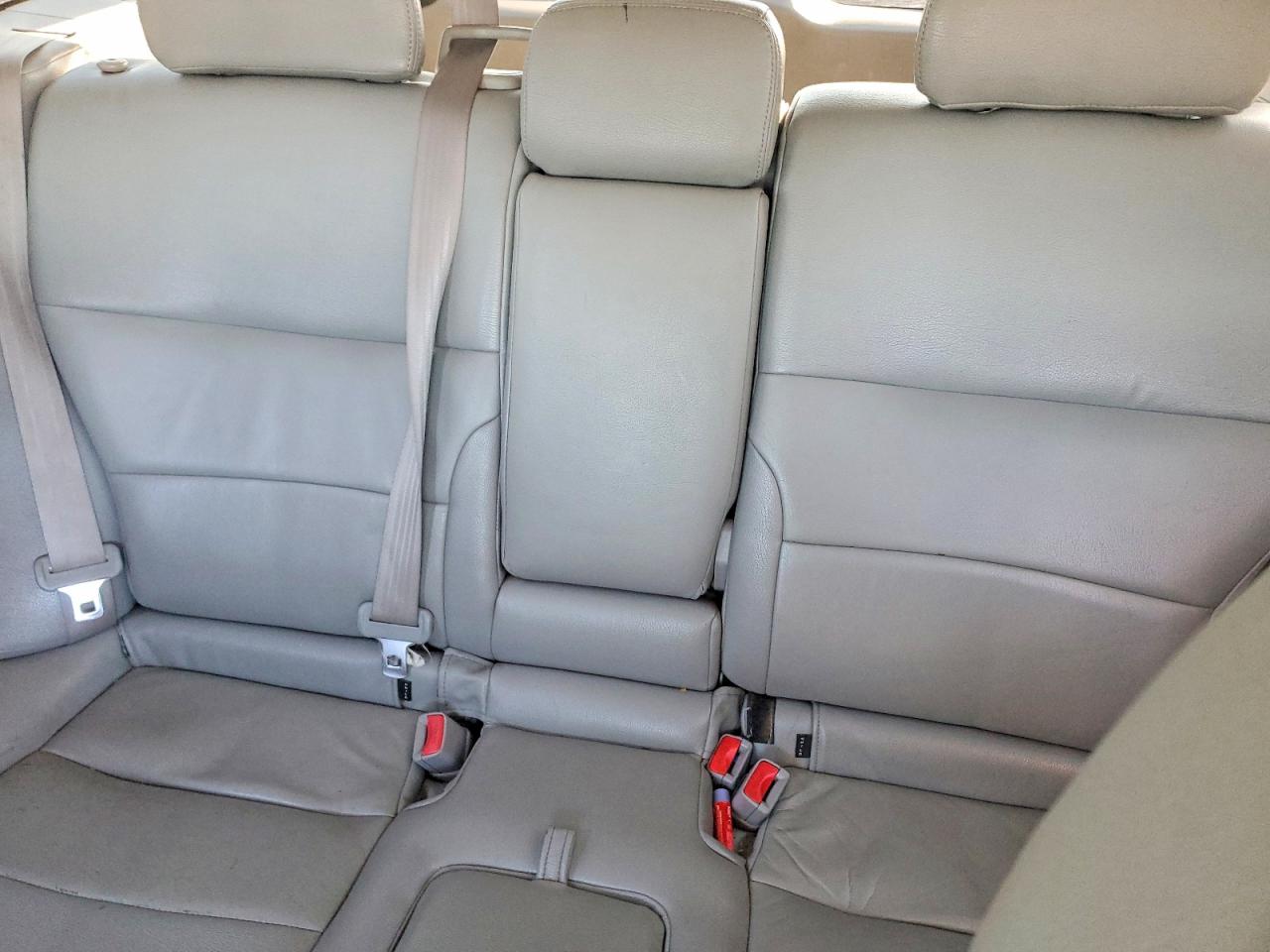 2012 Subaru Forester 2.5x Gray vin: JF2SHABC9CH433452