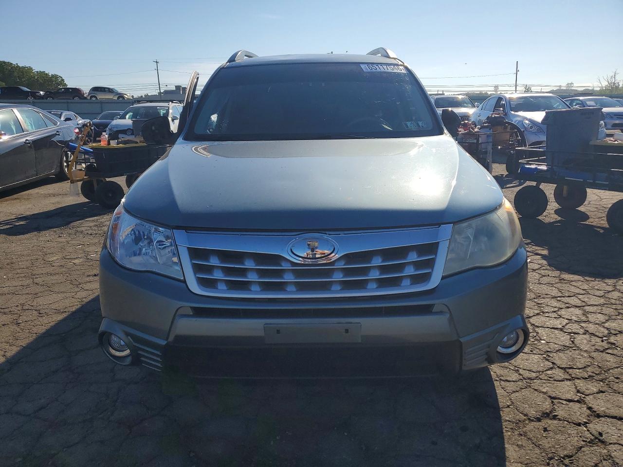 2012 Subaru Forester 2.5x Gray vin: JF2SHABC9CH433452