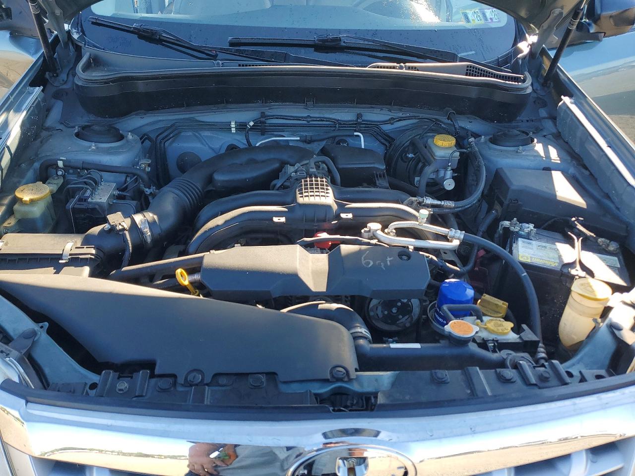 2012 Subaru Forester 2.5x Gray vin: JF2SHABC9CH433452