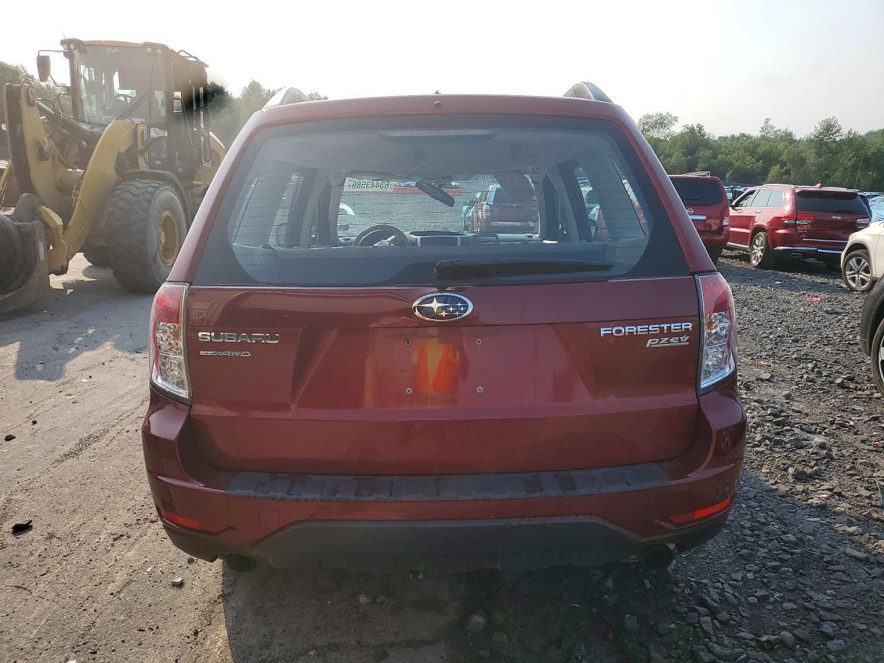 2012 Subaru Forester 2.5x Maroon vin: JF2SHABC9CH451708