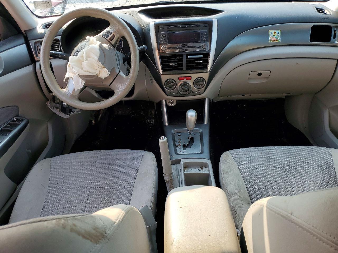 2012 Subaru Forester 2.5x Maroon vin: JF2SHABC9CH451708