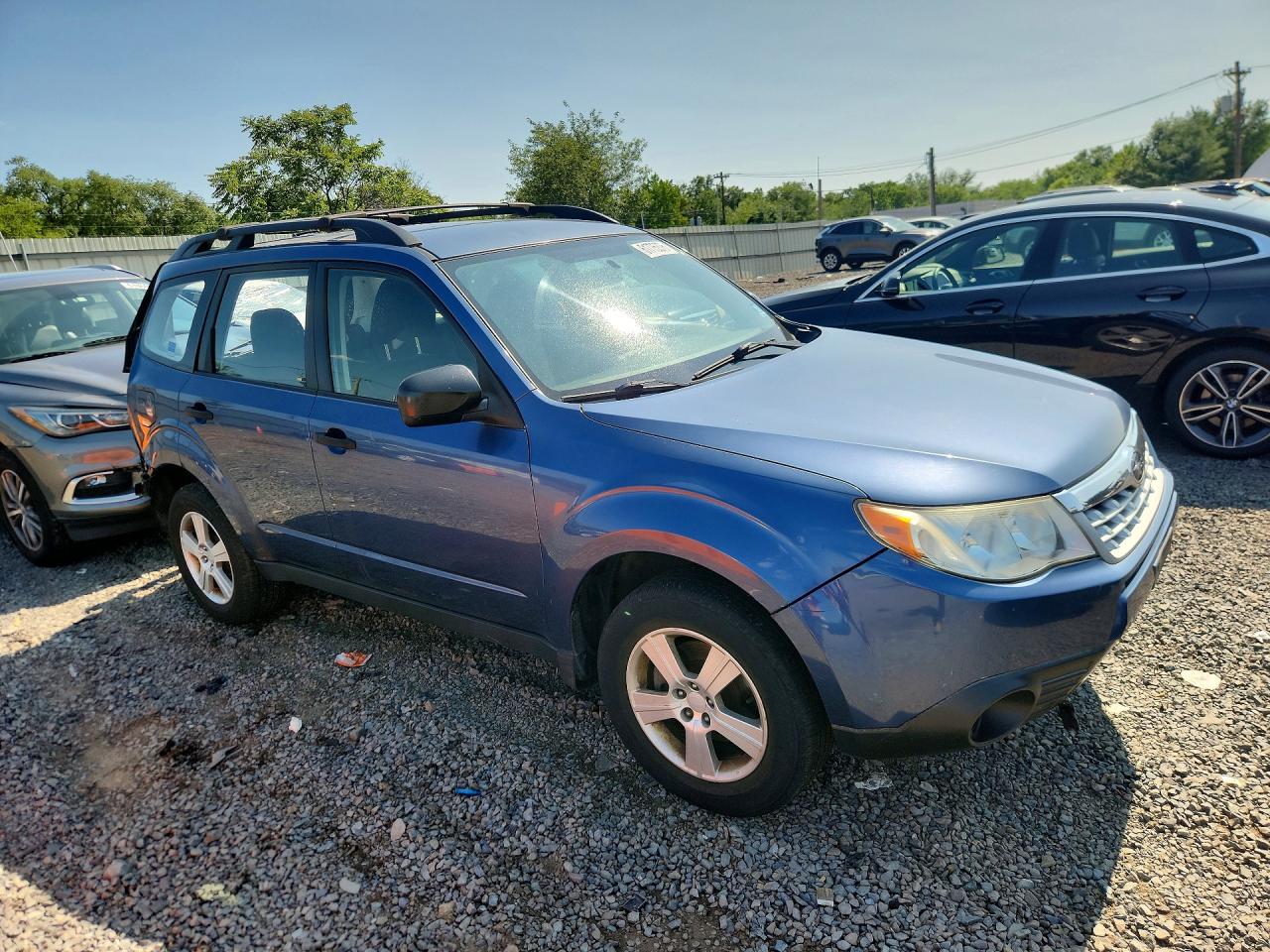 2012 Subaru Forester 2.5x Blue vin: JF2SHABC9CH453555