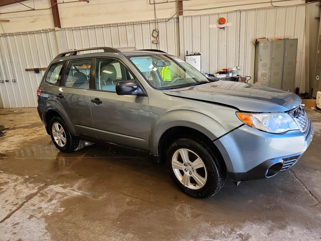 2012 Subaru Forester 2.5x Teal vin: JF2SHABC9CH470534