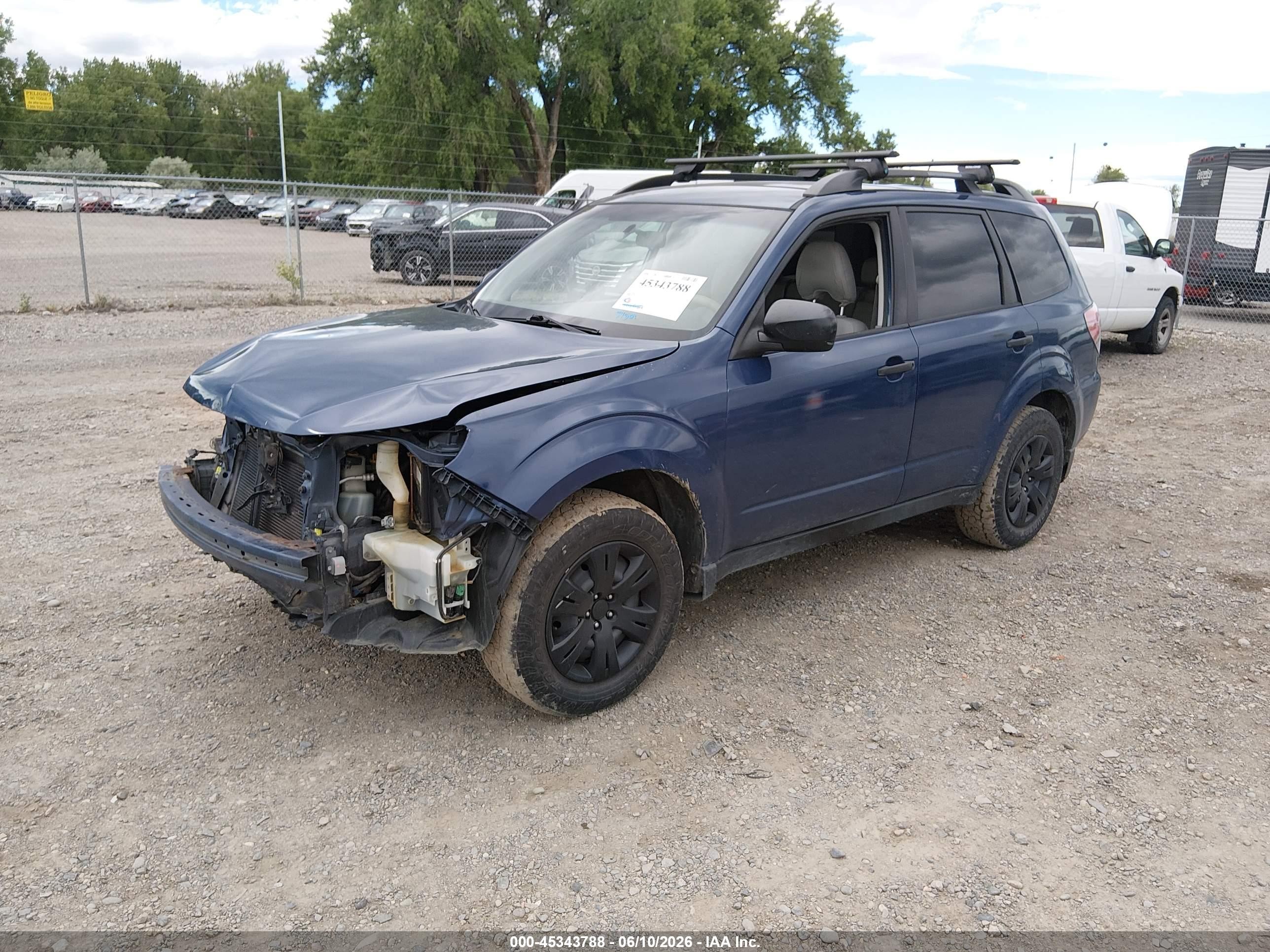 2013 Subaru Forester 2.5x Dark Blue vin: JF2SHABC9DG420188