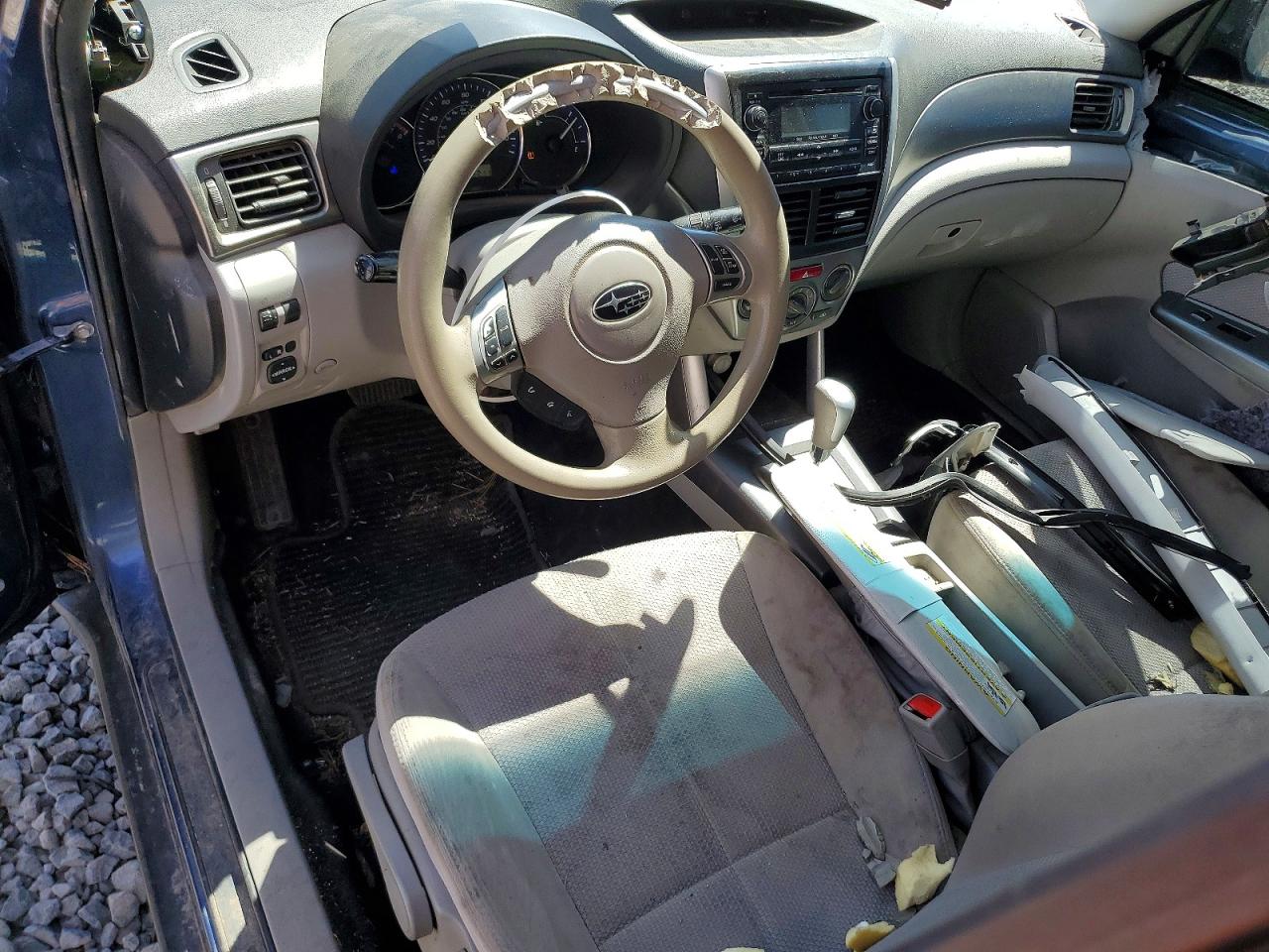 2013 Subaru Forester 2.5x Blue vin: JF2SHABC9DH402025
