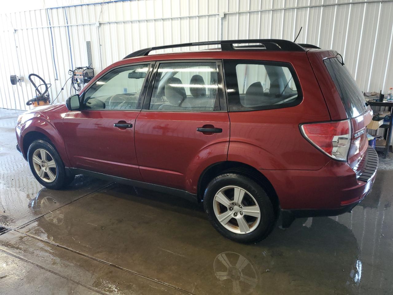 2013 Subaru Forester 2.5x Maroon vin: JF2SHABC9DH402333 Damage: Left Qtr Panel, Rust, 6 To 7 Inches