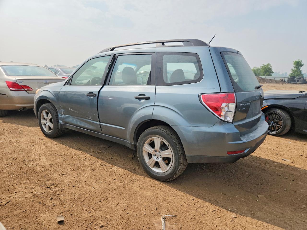 2013 Subaru Forester 2.5x Blue vin: JF2SHABC9DH408777