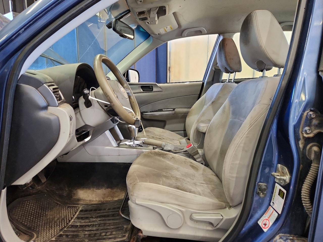 2013 Subaru Forester 2.5x Blue vin: JF2SHABC9DH413431