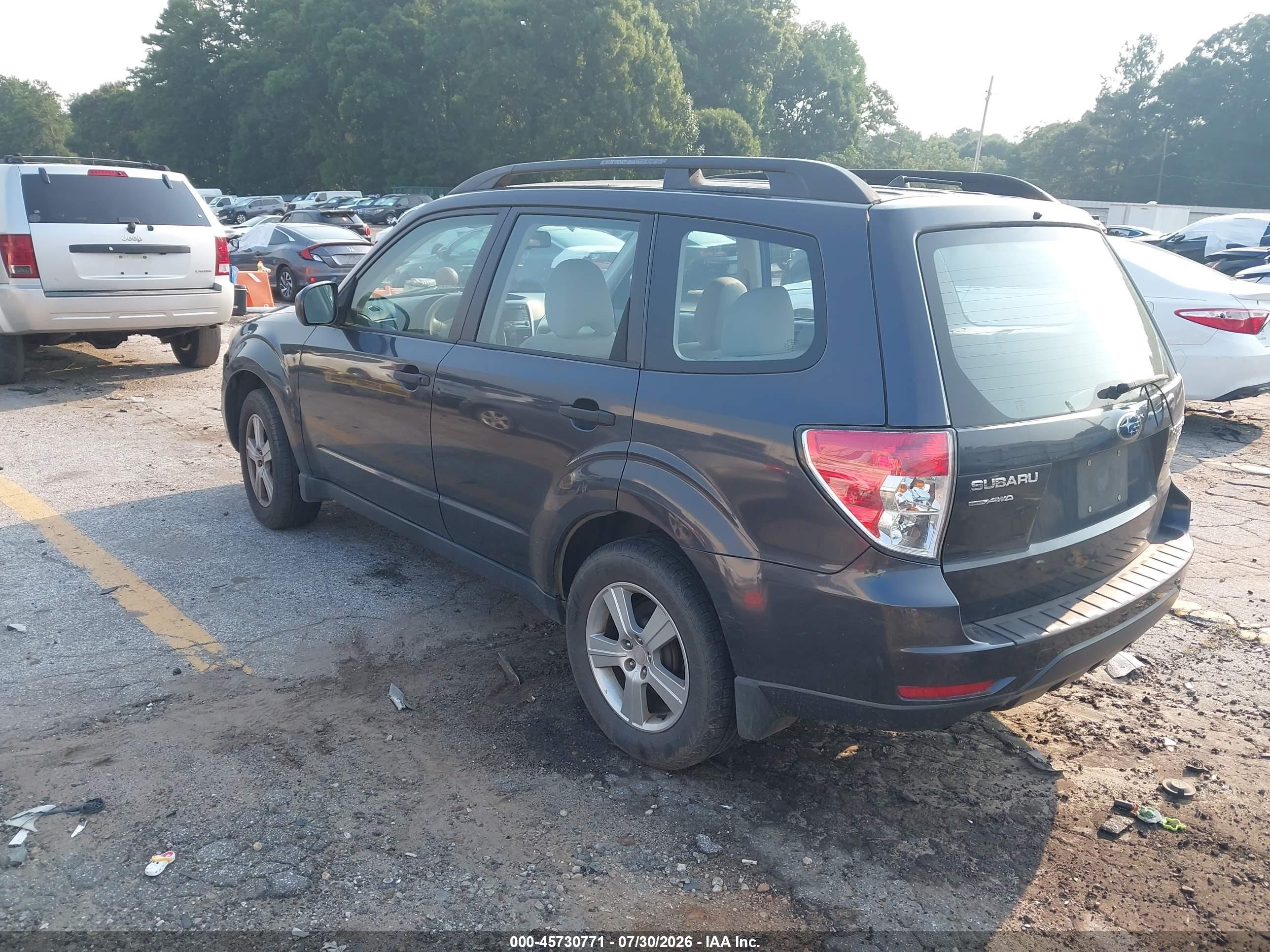 2011 Subaru Forester 2.5x Gray vin: JF2SHABCXBH708356