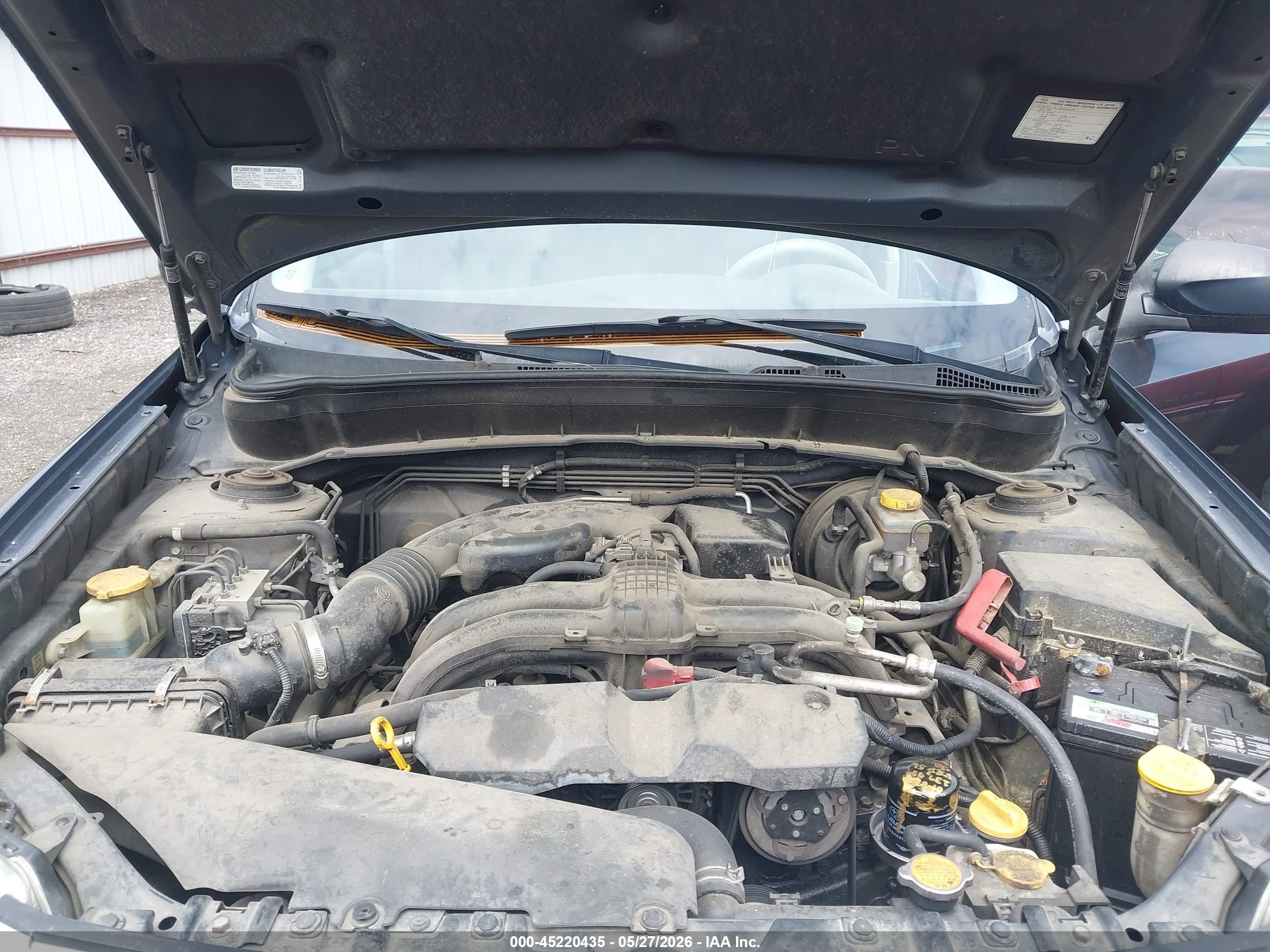 2011 Subaru Forester 2.5x Gray vin: JF2SHABCXBH709099
