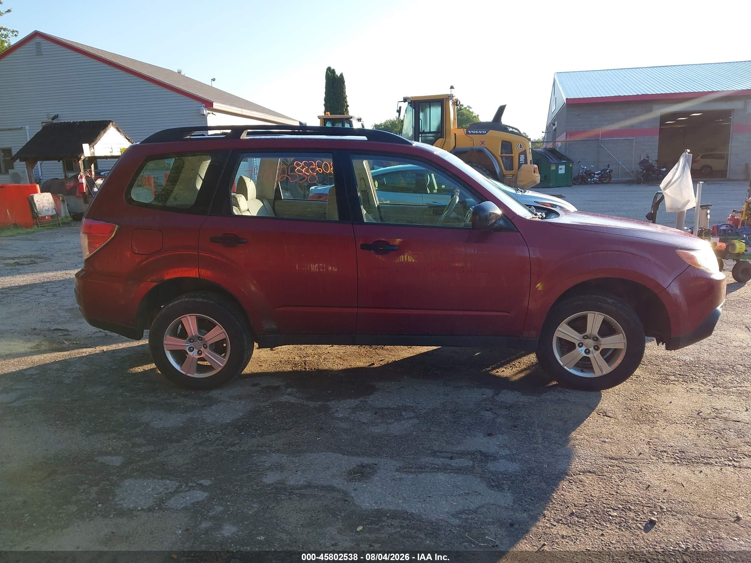 2011 Subaru Forester 2.5x Maroon vin: JF2SHABCXBH718482
