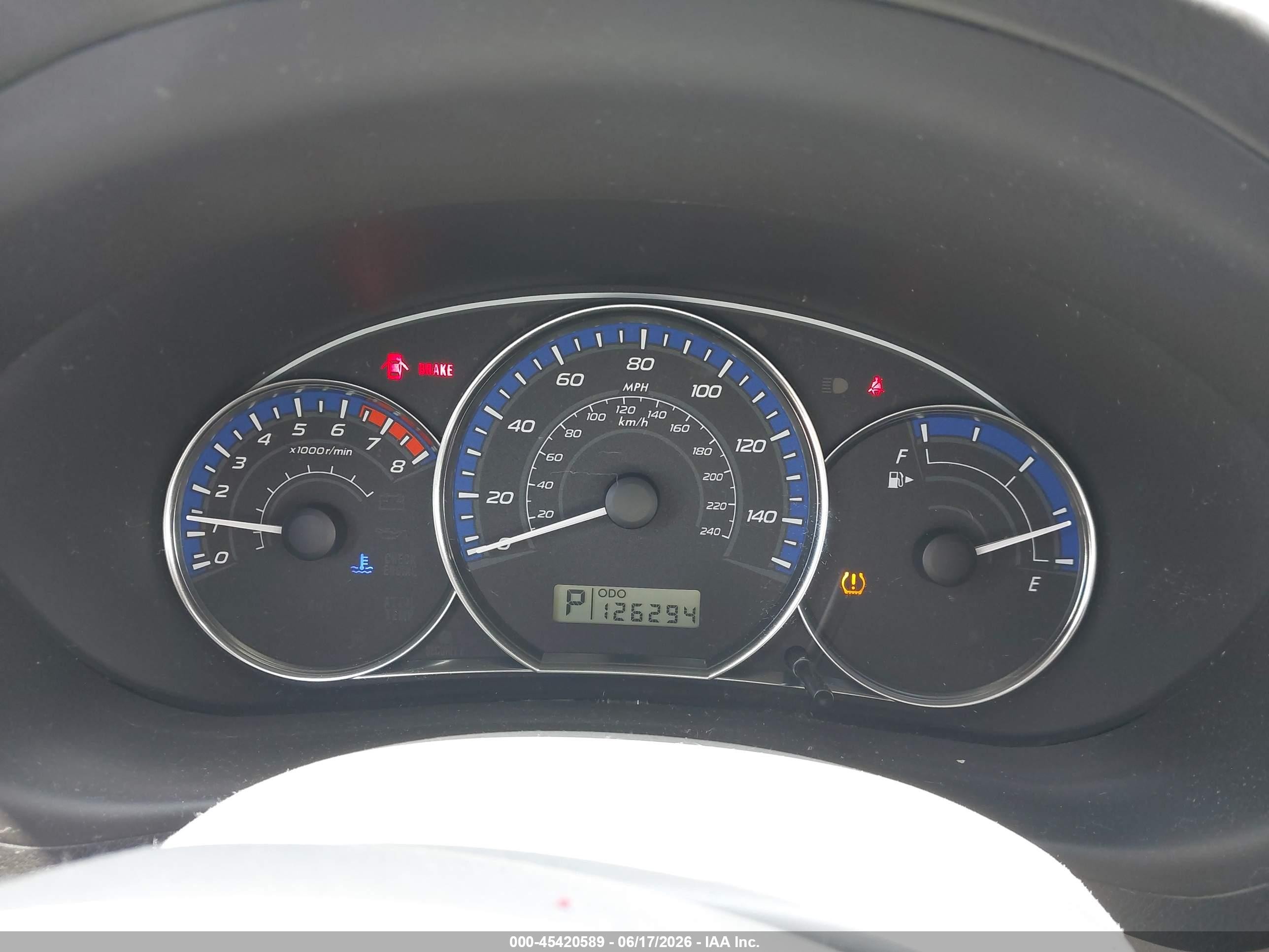 2011 Subaru Forester 2.5x Light Blue vin: JF2SHABCXBH745472