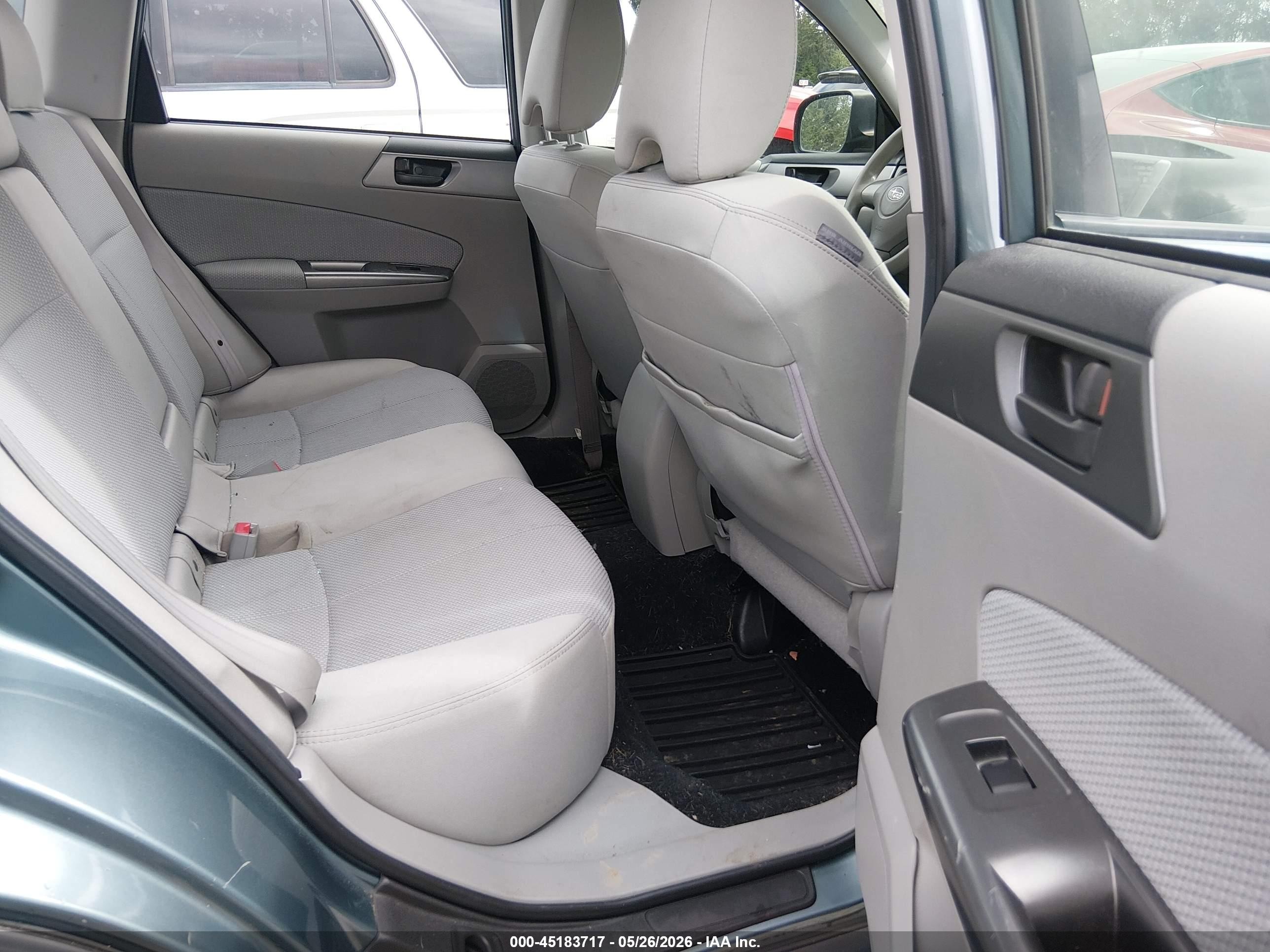 2012 Subaru Forester 2.5x Blue vin: JF2SHABCXCG443624