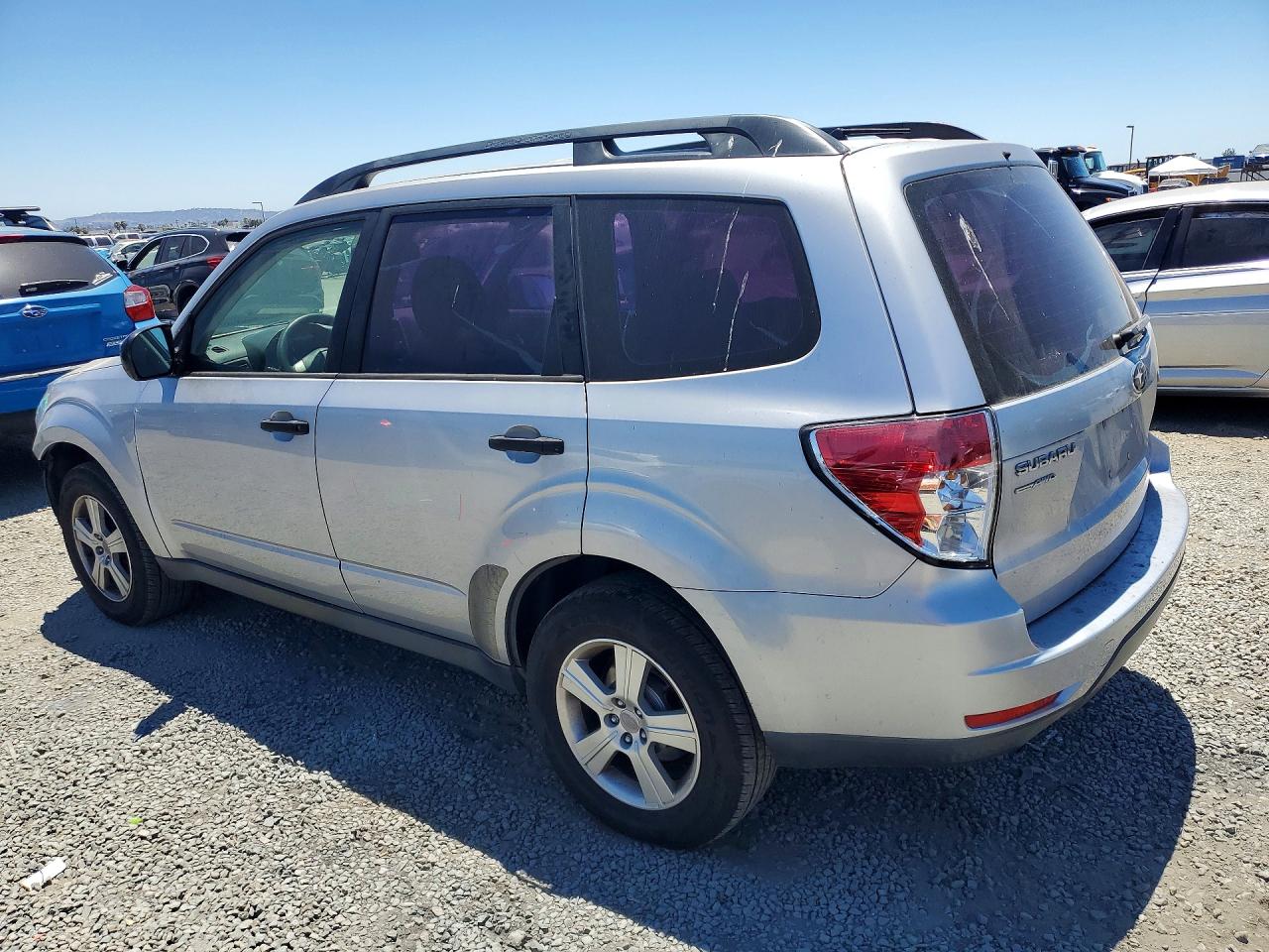 2012 Subaru Forester 2.5x Silver vin: JF2SHABCXCH444315