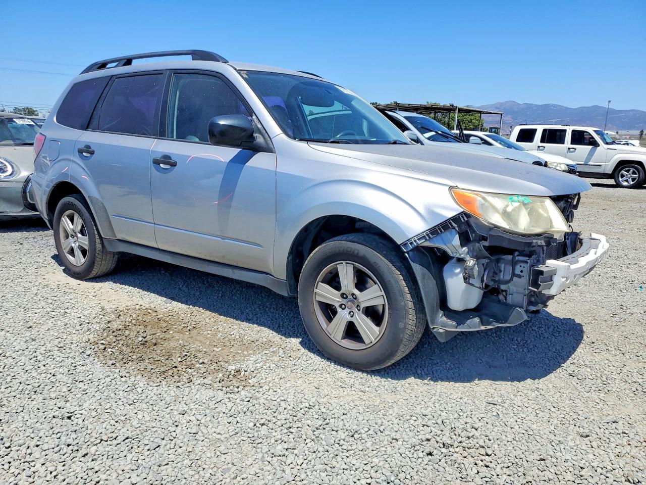 2012 Subaru Forester 2.5x Silver vin: JF2SHABCXCH444315