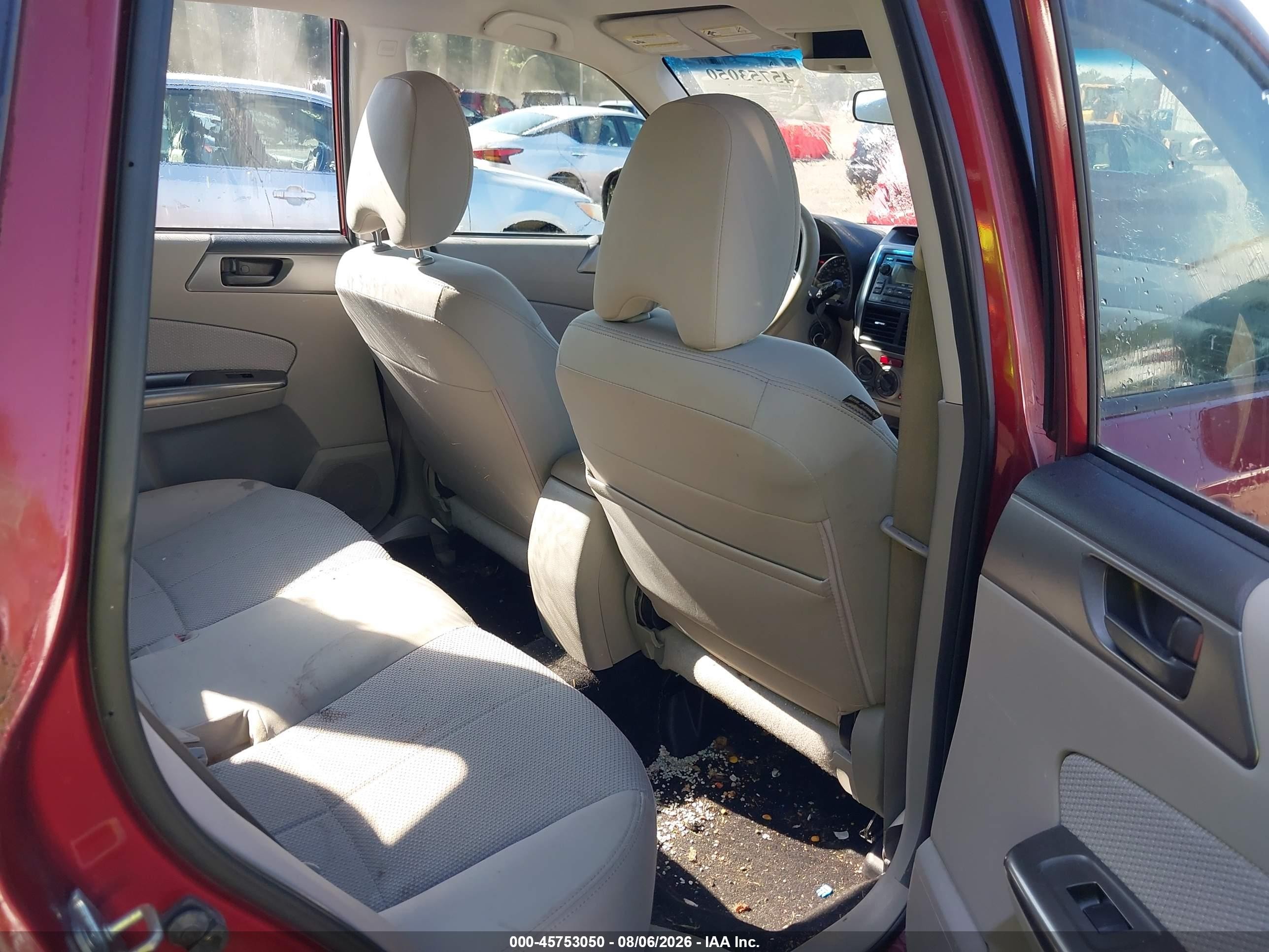 2013 Subaru Forester 2.5x White vin: JF2SHABCXDG419843