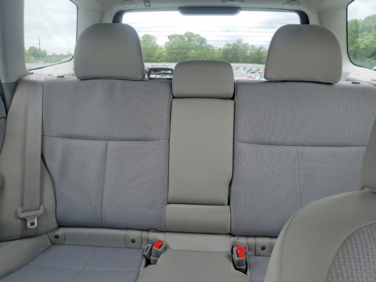 2013 Subaru Forester 2.5x Green vin: JF2SHABCXDH444431