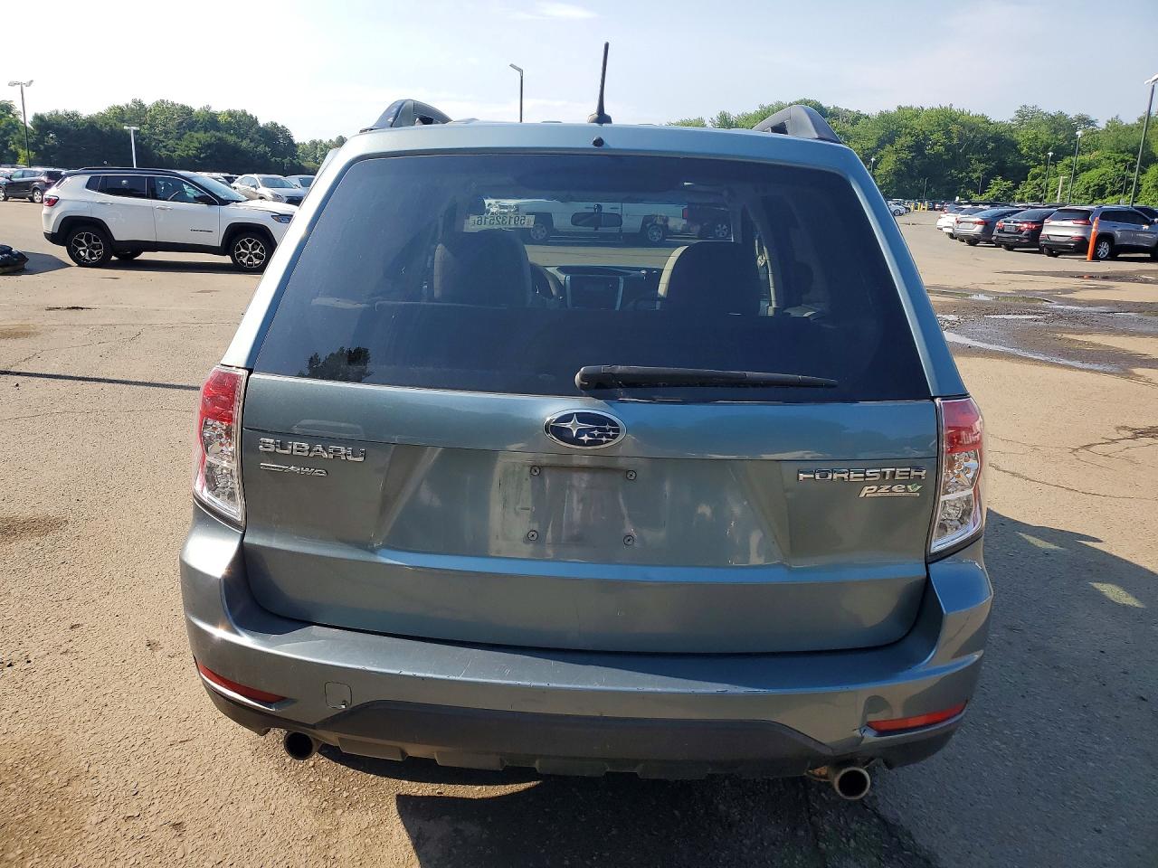 2012 Subaru Forester 2.5x Premium Green vin: JF2SHACC0CH424959