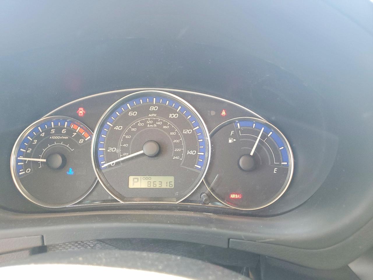 2012 Subaru Forester 2.5x Premium Silver vin: JF2SHACC0CH465043
