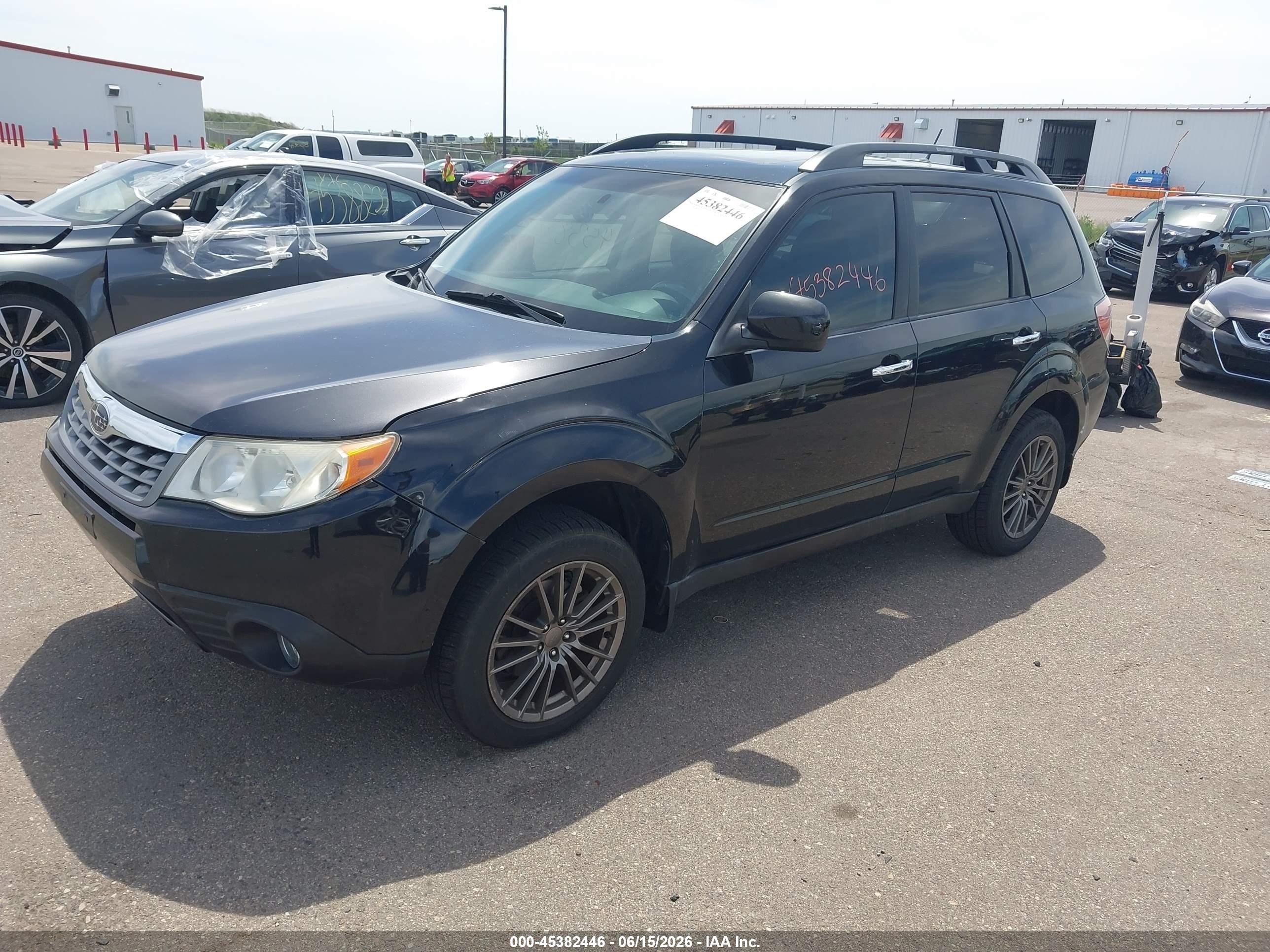 2012 Subaru Forester 2.5x Premium Black vin: JF2SHACC2CH452066