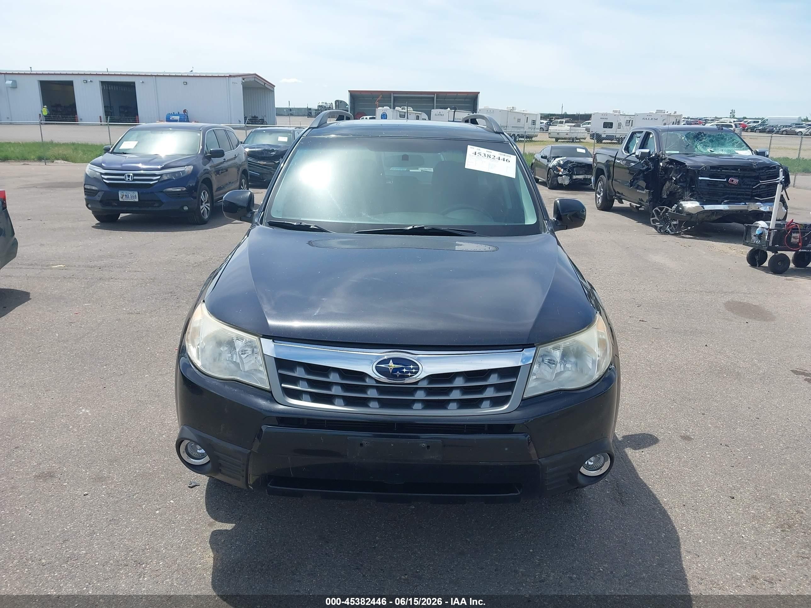 2012 Subaru Forester 2.5x Premium Black vin: JF2SHACC2CH452066