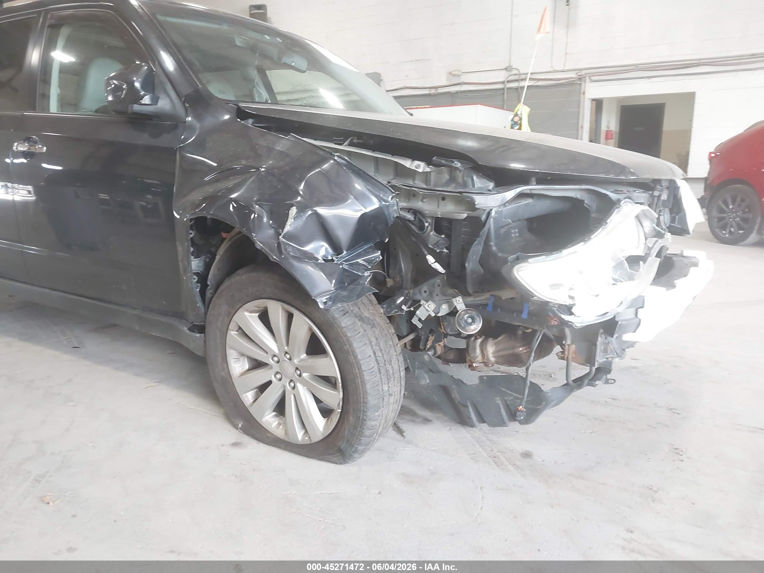 2013 Subaru Forester 2.5x Premium Gray vin: JF2SHACC3DH436914