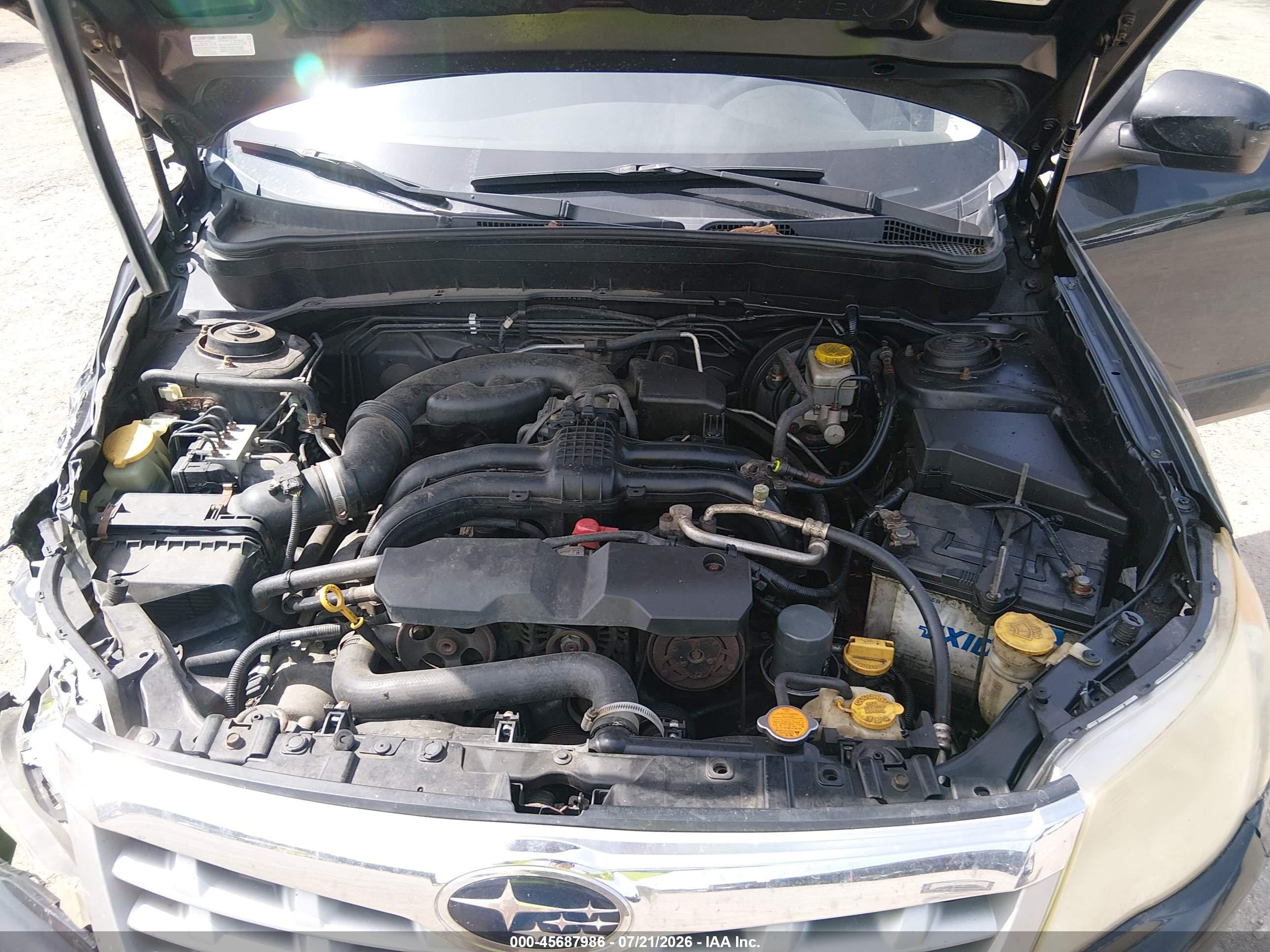 2013 Subaru Forester 2.5x Premium Black vin: JF2SHACC5DH438177