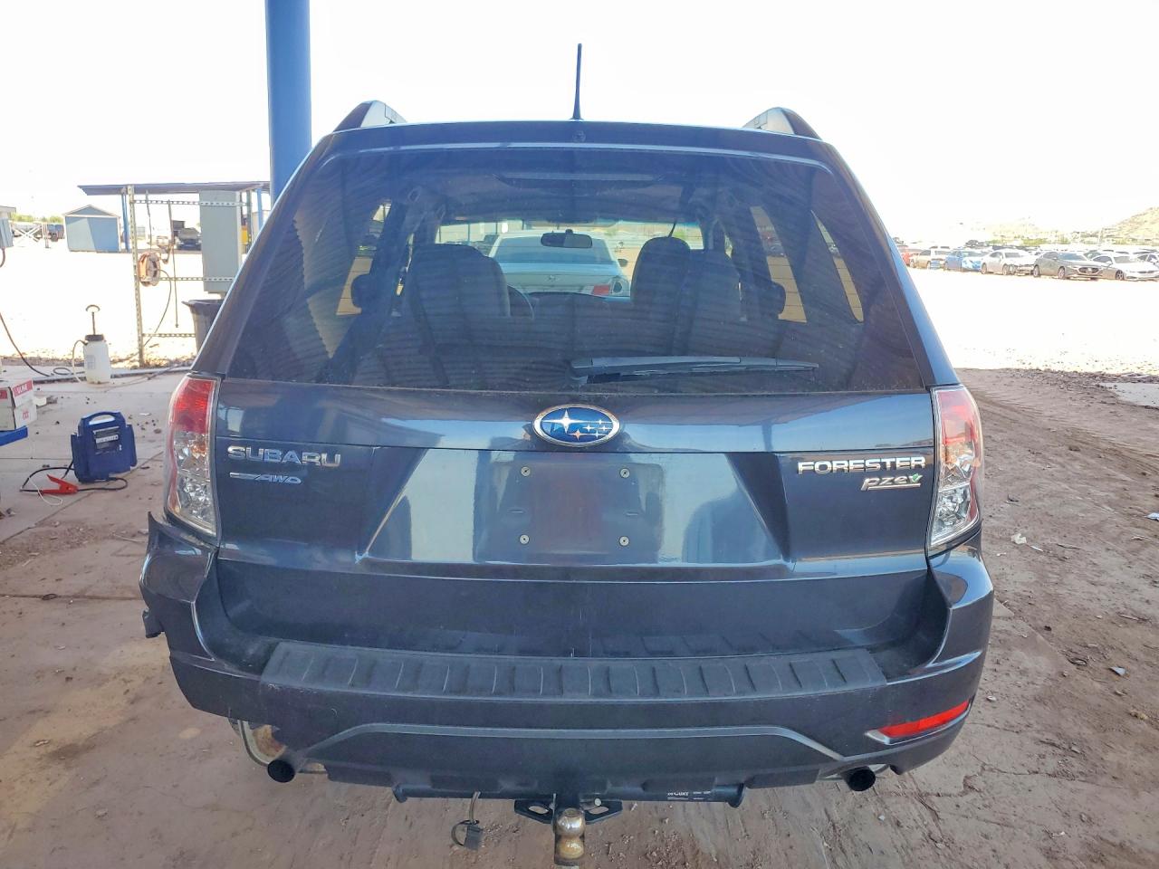 2011 Subaru Forester 2.5x Premium Charcoal vin: JF2SHADC0BH732792