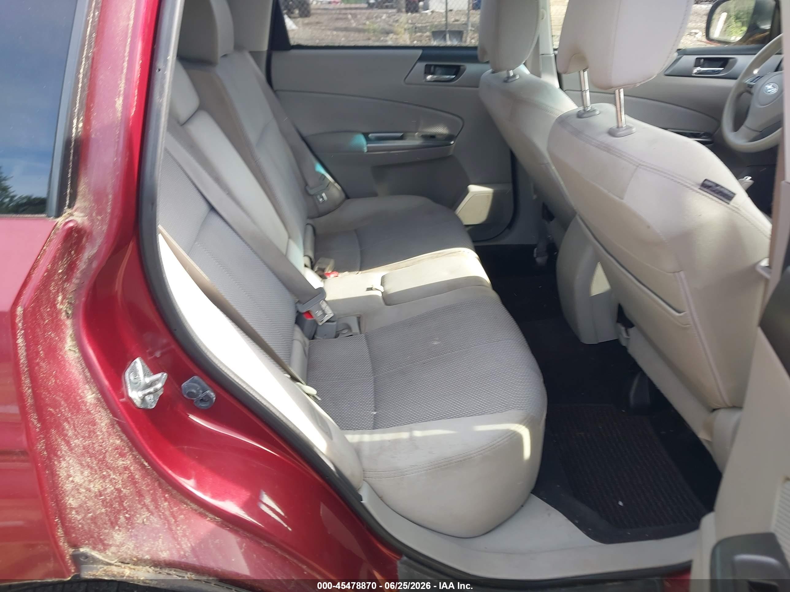 2012 Subaru Forester 2.5x Premium Maroon vin: JF2SHADC0CG401444