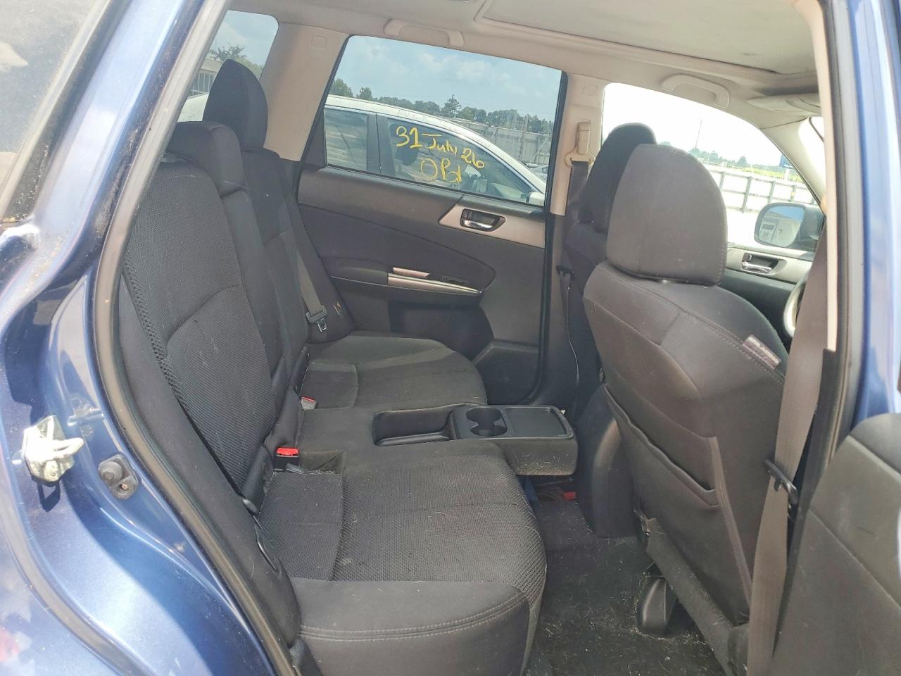 2012 Subaru Forester 2.5x Premium Blue vin: JF2SHADC0CH409120