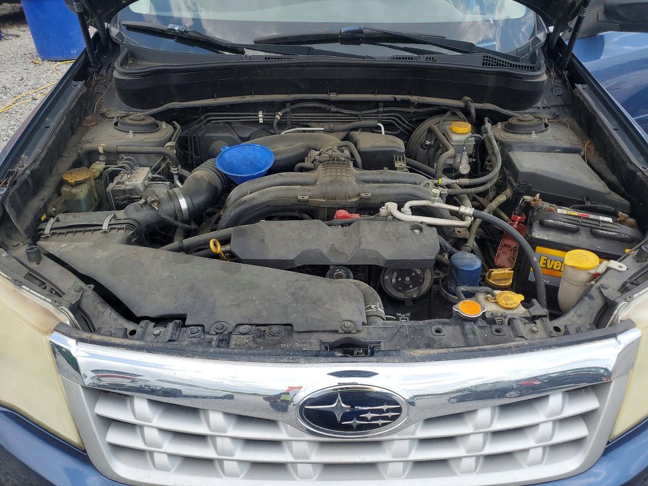 2012 Subaru Forester 2.5x Premium Blue vin: JF2SHADC0CH409120