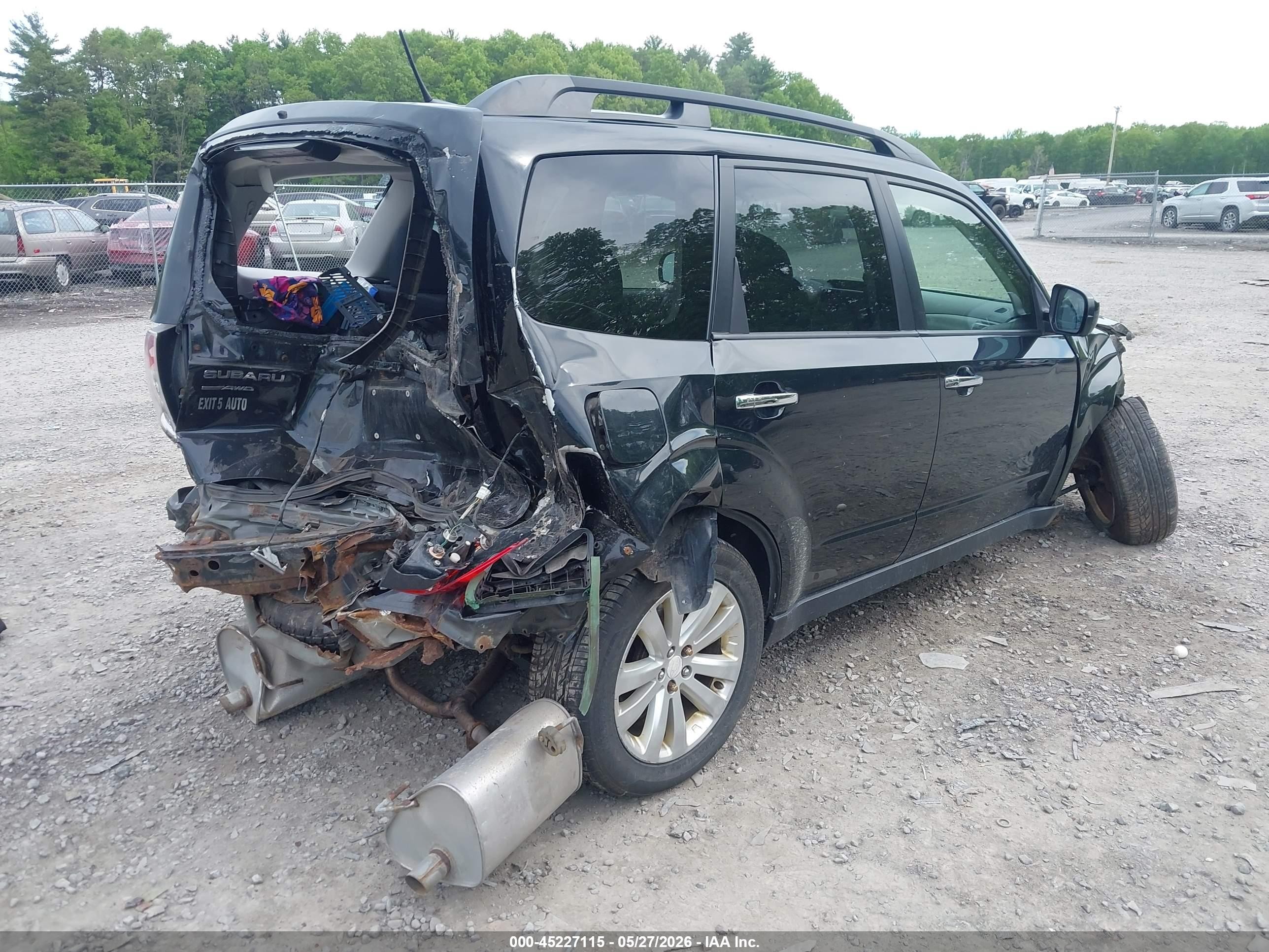 2012 Subaru Forester 2.5x Premium Black vin: JF2SHADC0CH416892