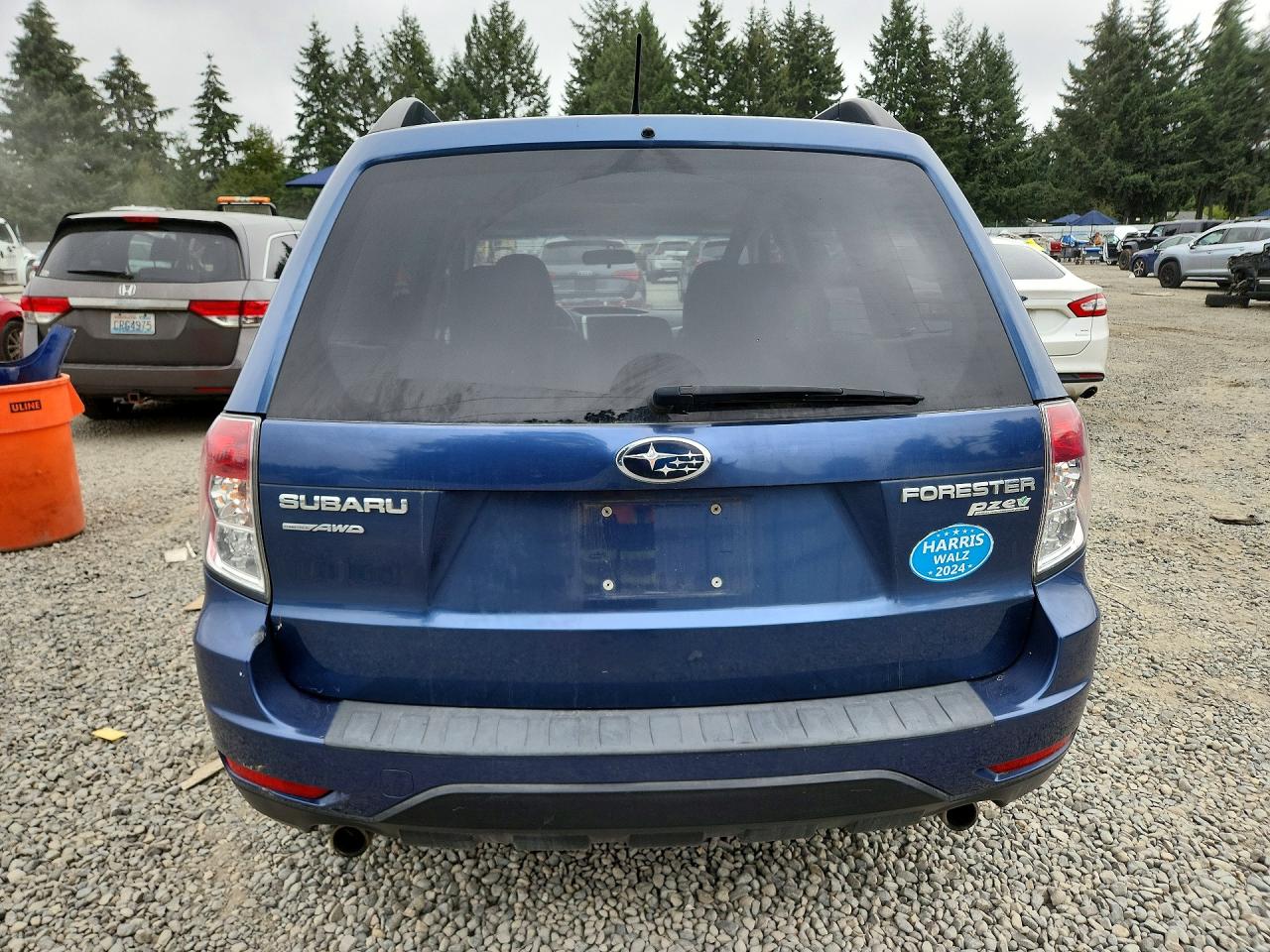 2012 Subaru Forester 2.5x Premium Blue vin: JF2SHADC0CH417752